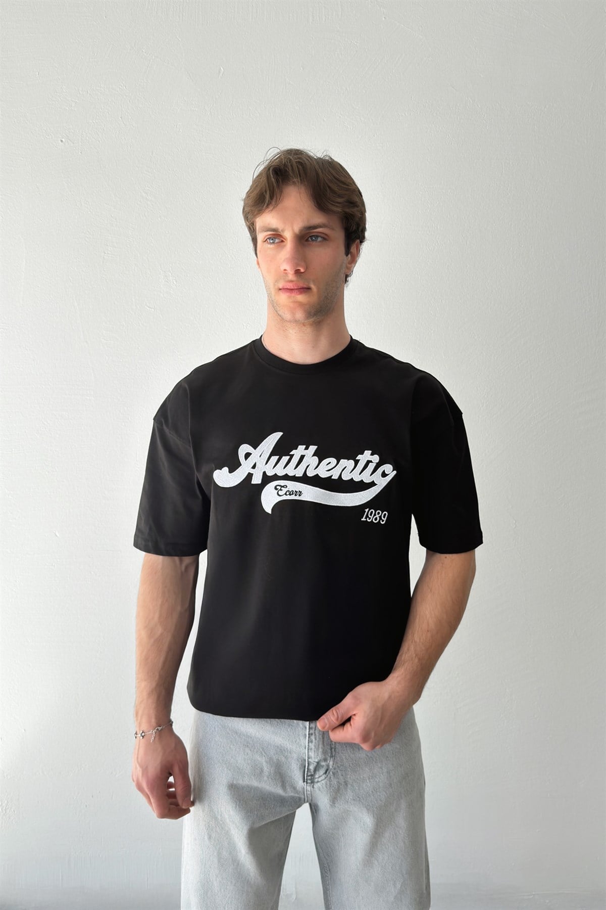 Authentic Nakışlı Tişört