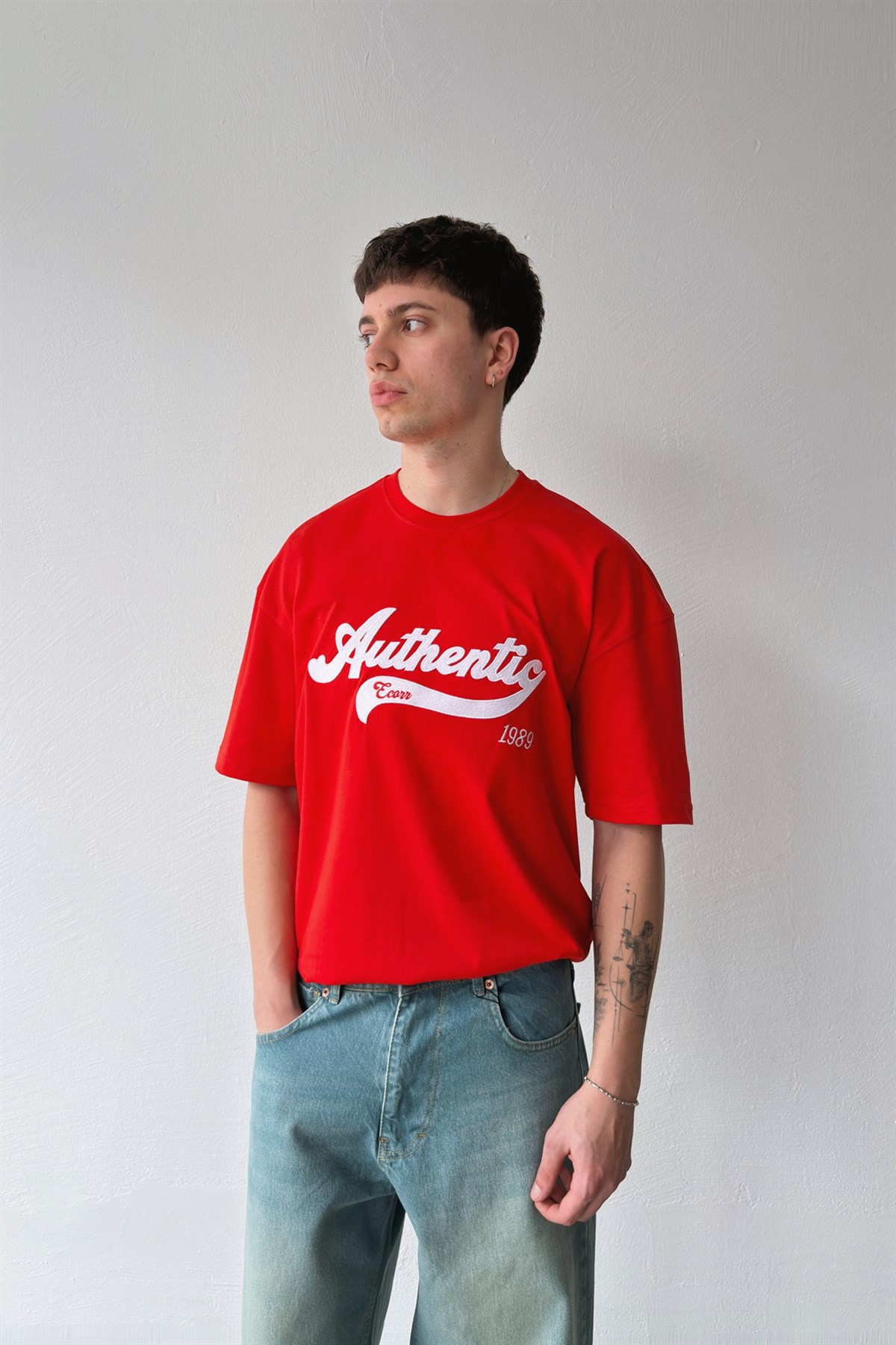 Authentic Nakışlı Tişört