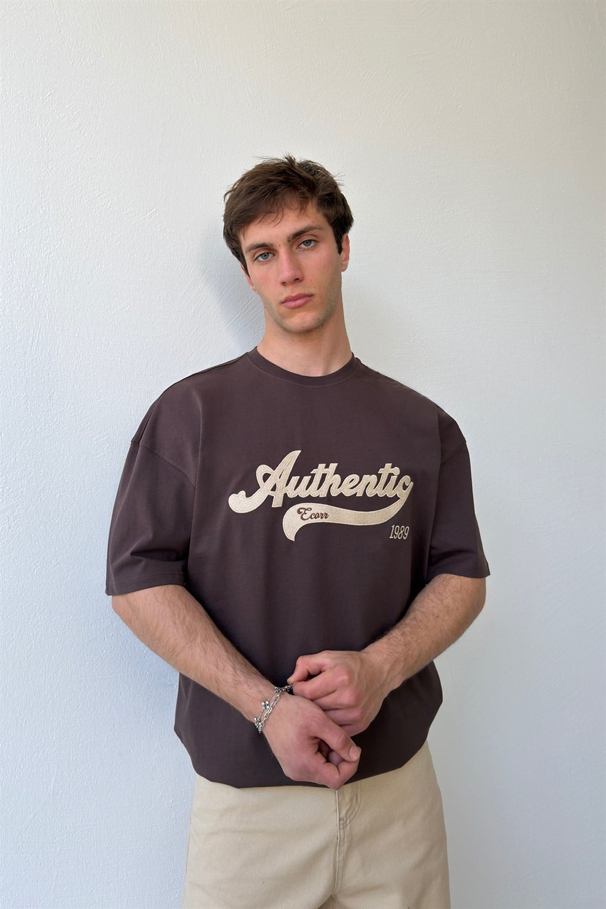 Authentic Nakışlı Tişört