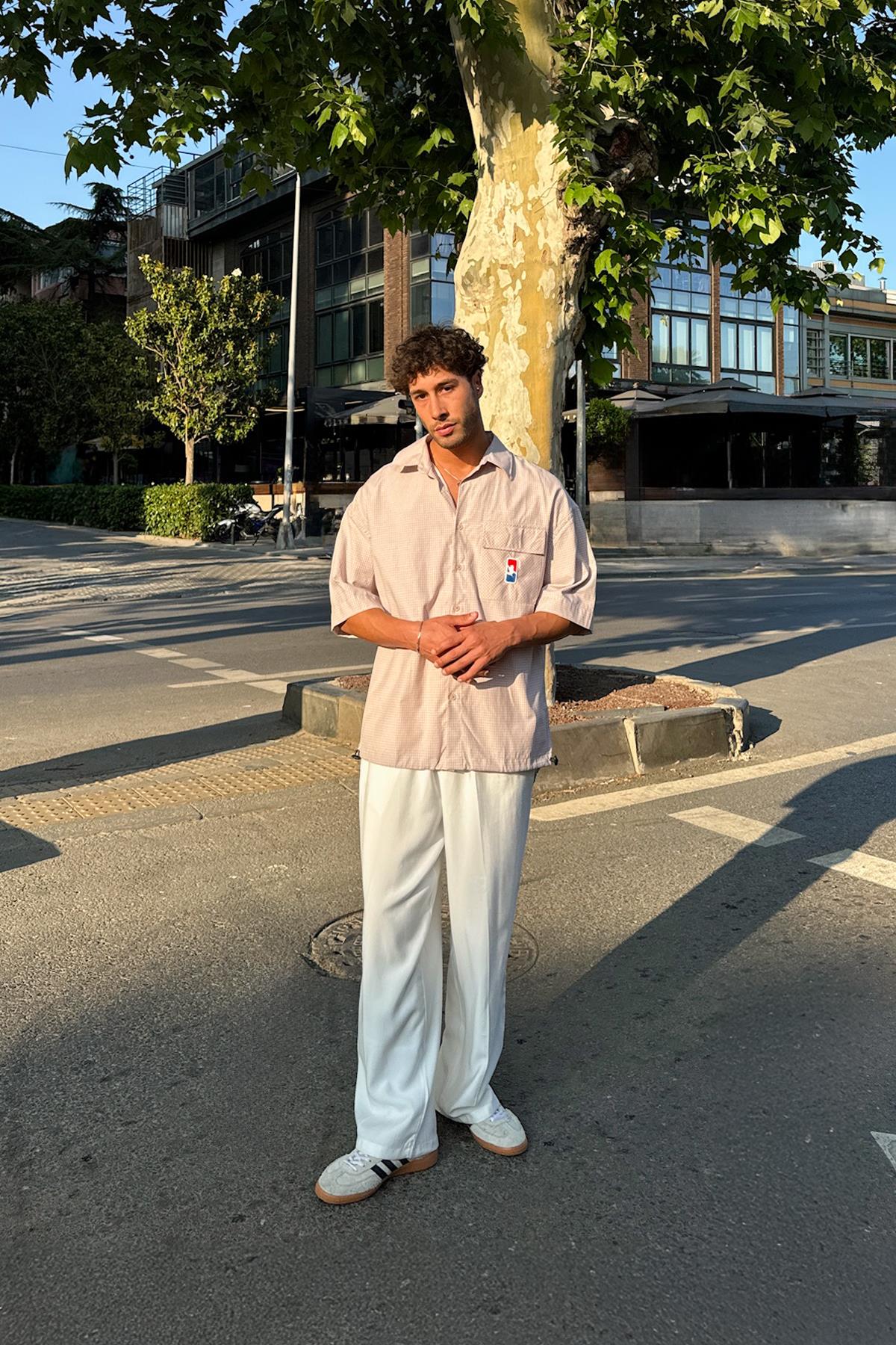 Ayarlanabilir Model Kareli Kısa Kol Gömlek Bej