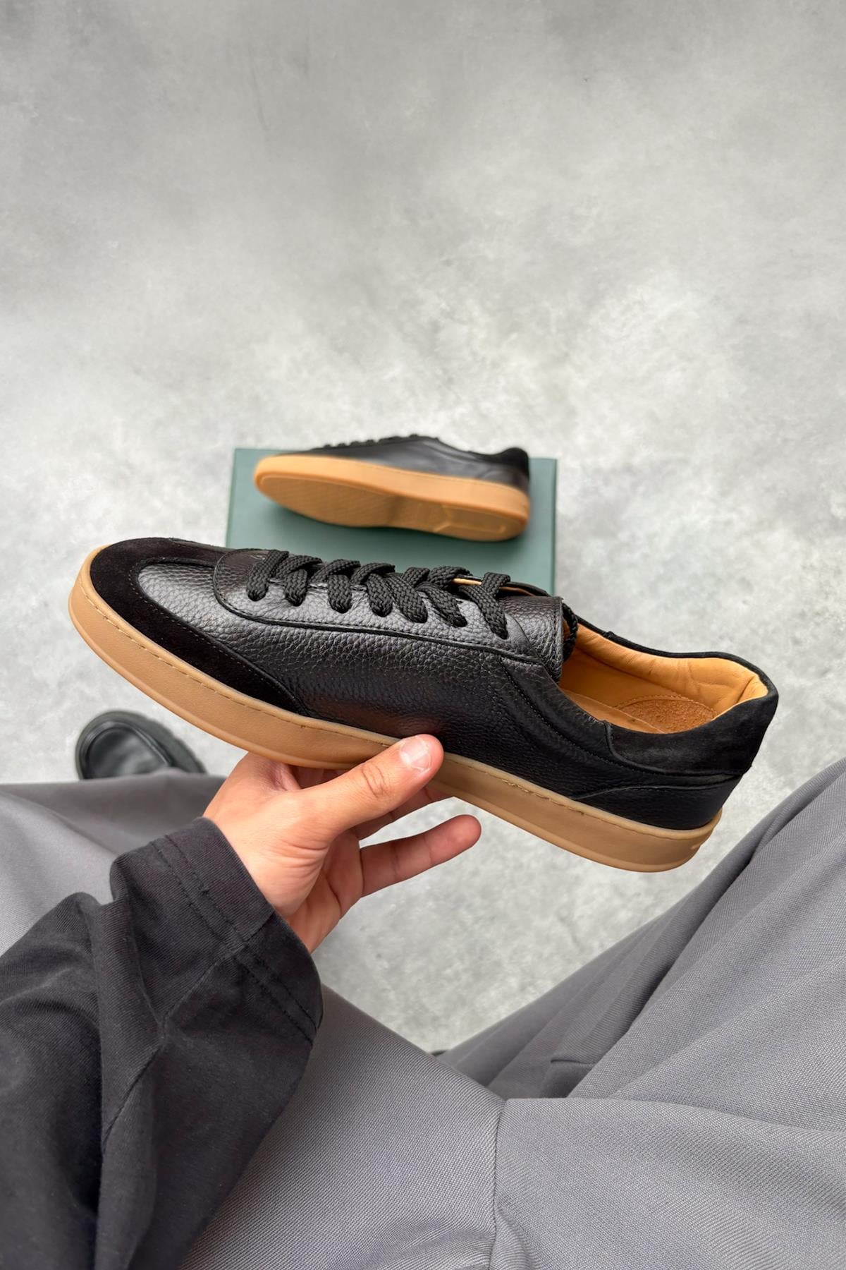 Bağcıklı Deri Sneaker Siyah
