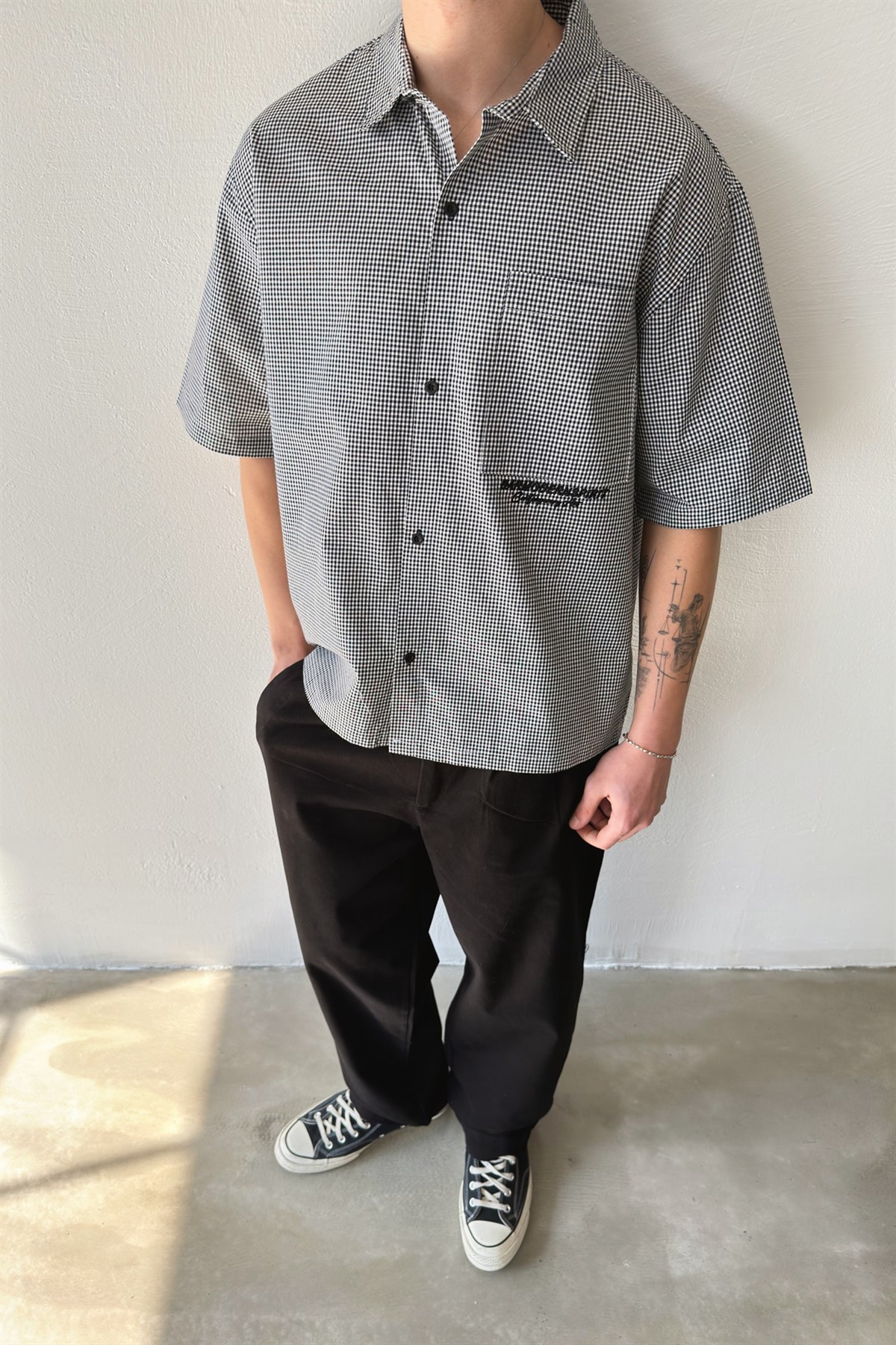 Barmodern Spirit Nakışlı Ekose Oversize Siyah Poplin Gömlek
