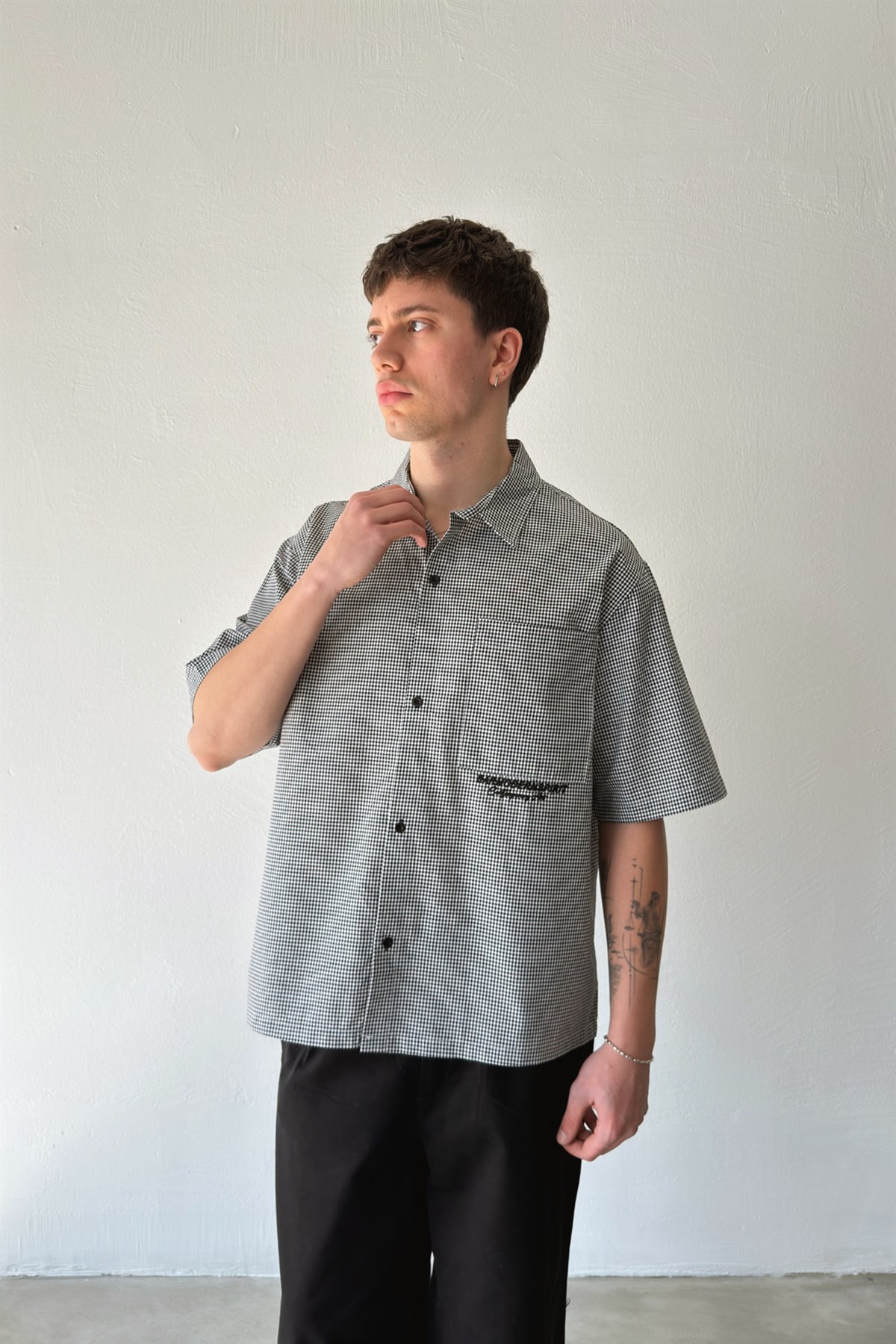 Barmodern Spirit Nakışlı Ekose Oversize Siyah Poplin Gömlek