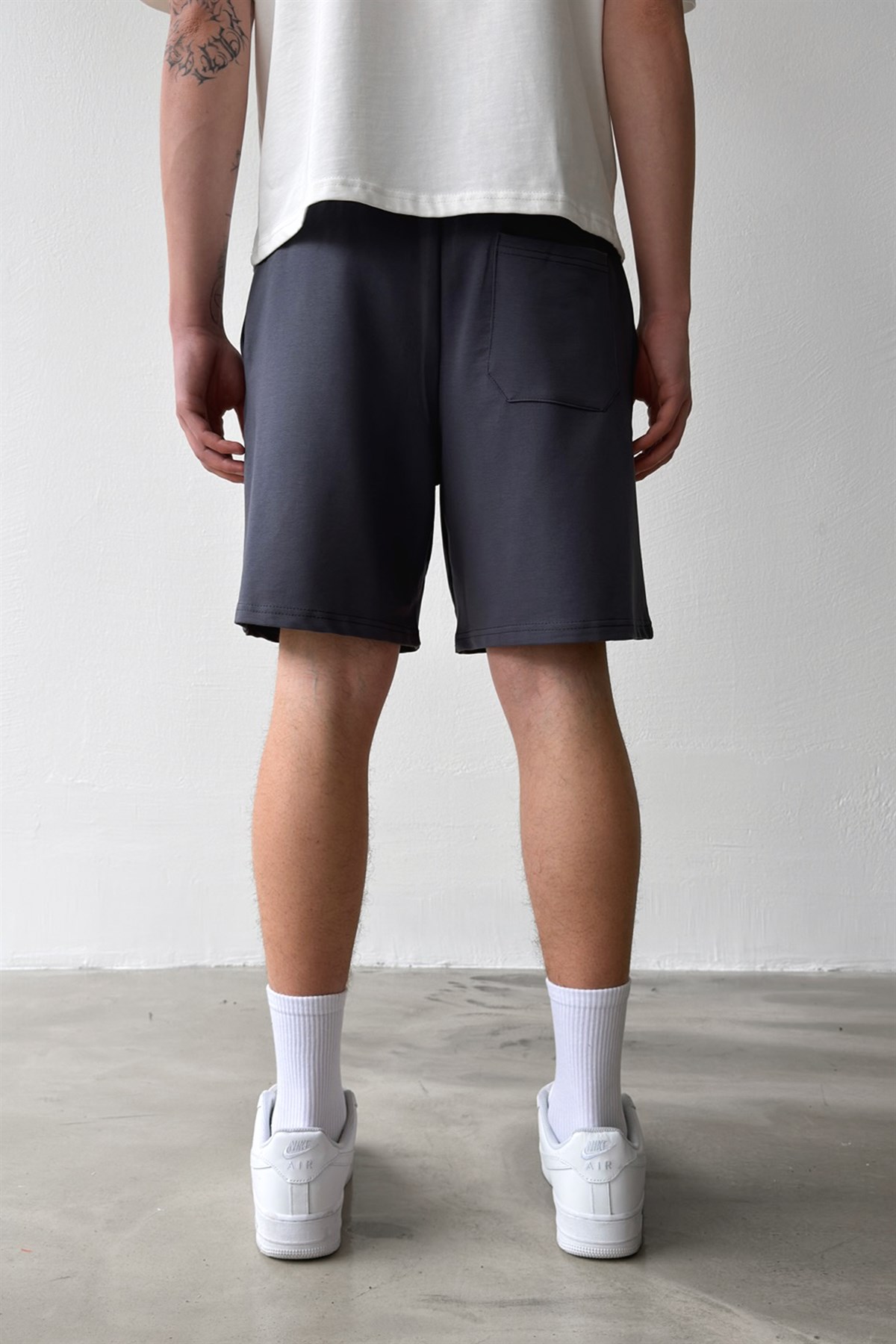 Basic Bel Lastikli Antrasit Şort