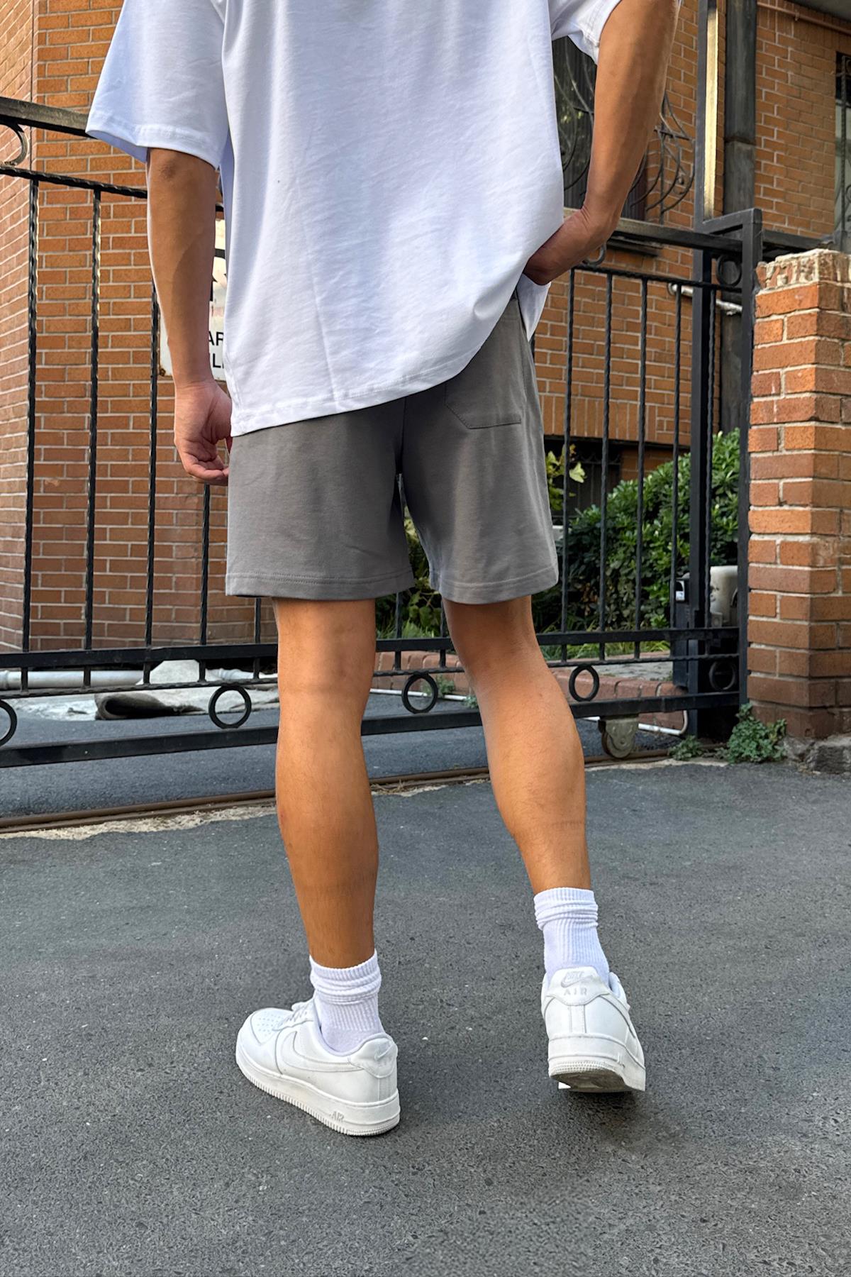 Basic Bel Lastikli Şort Füme