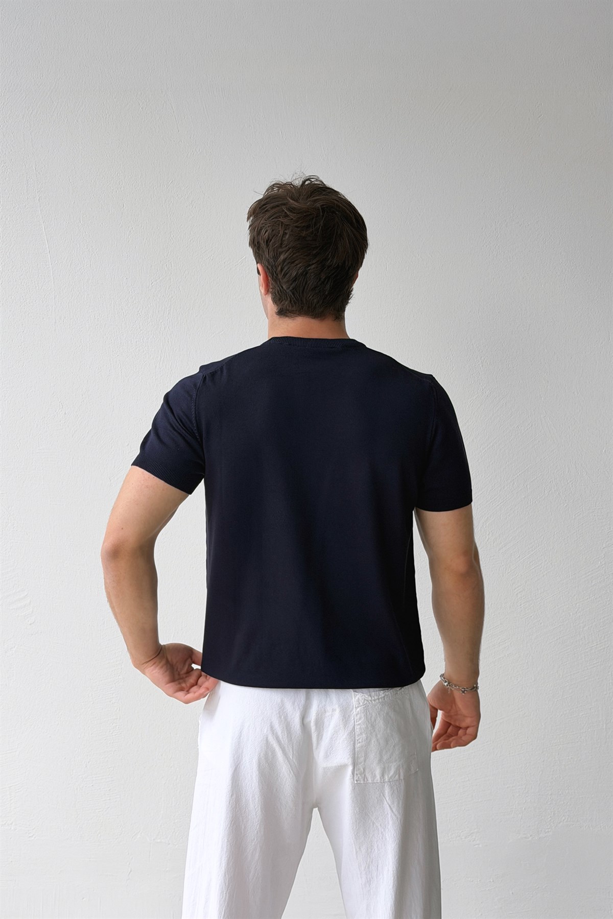 Basic Bisiklet Yaka Lacivert Triko Tişört