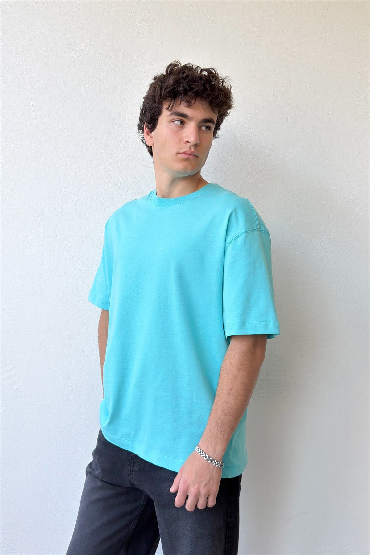 Basic Bisiklet Yaka Tişört