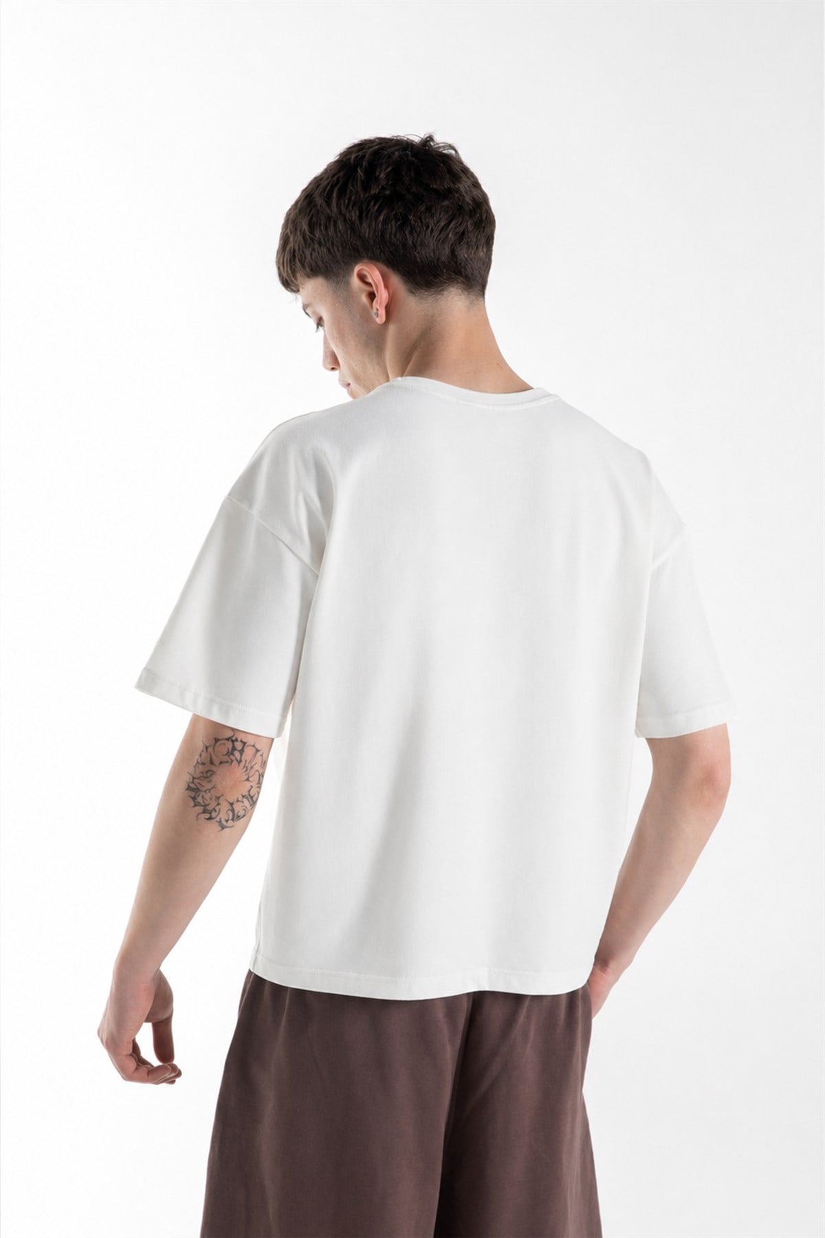 Basic Boxy Fit Ekru Tişört