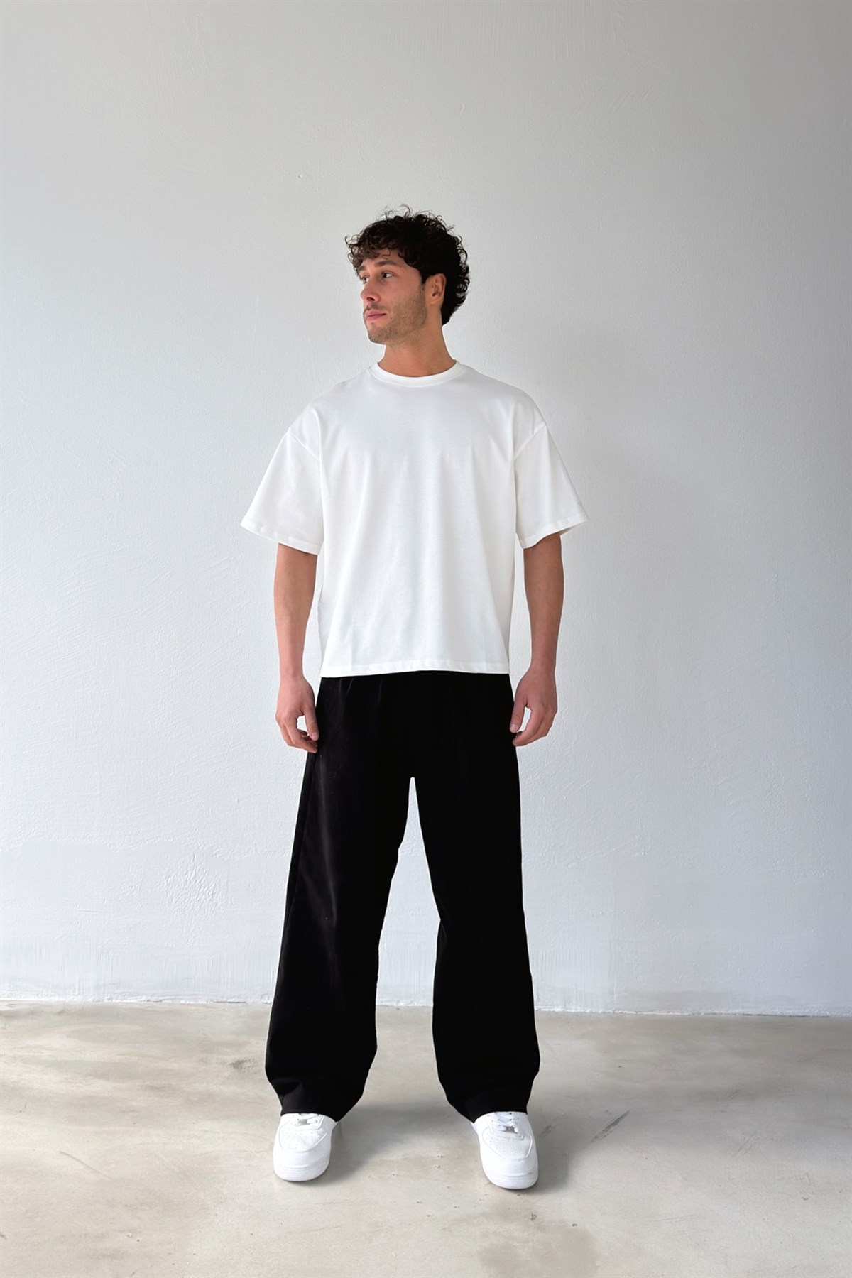 Basic Boxy Fit Ekru Tişört