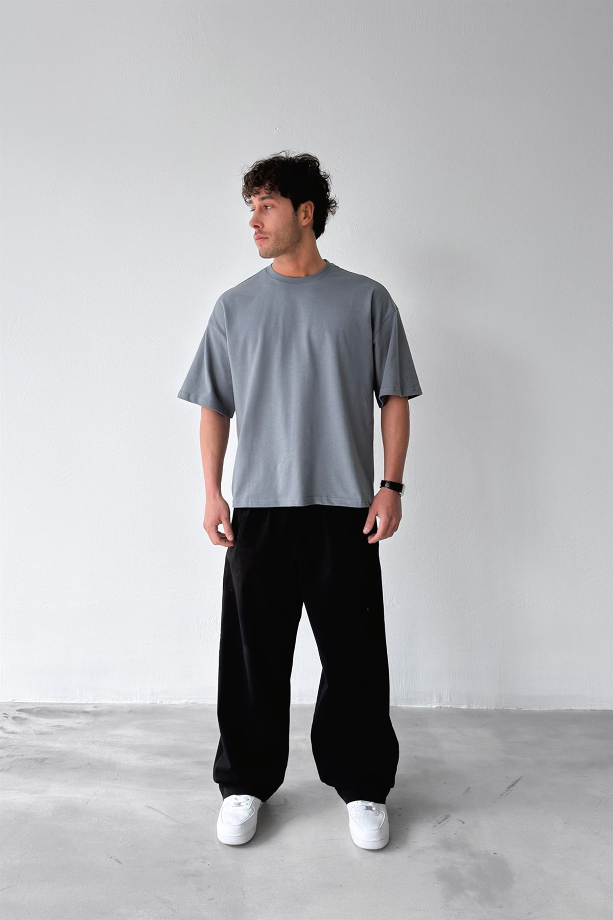 Basic Boxy Fit Gri Tişört