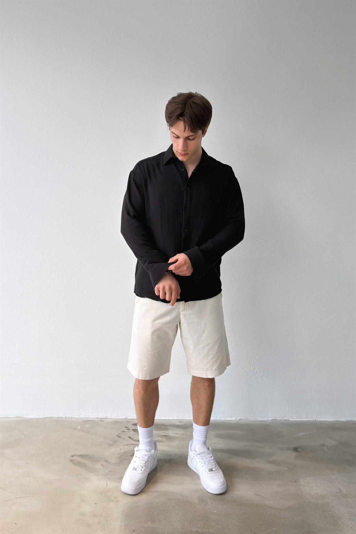 Basic Siyah Pamuklu Keten Oversize Gömlek
