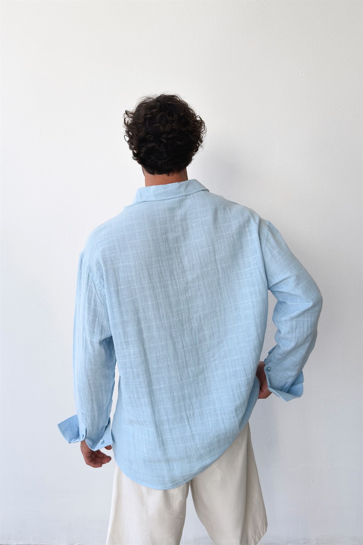 Basic Mavi Pamuklu Keten Oversize Gömlek