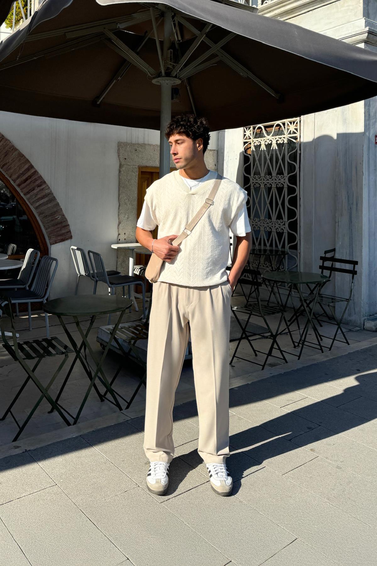 Relax Fit Basic Bej Kumaş Pantolon