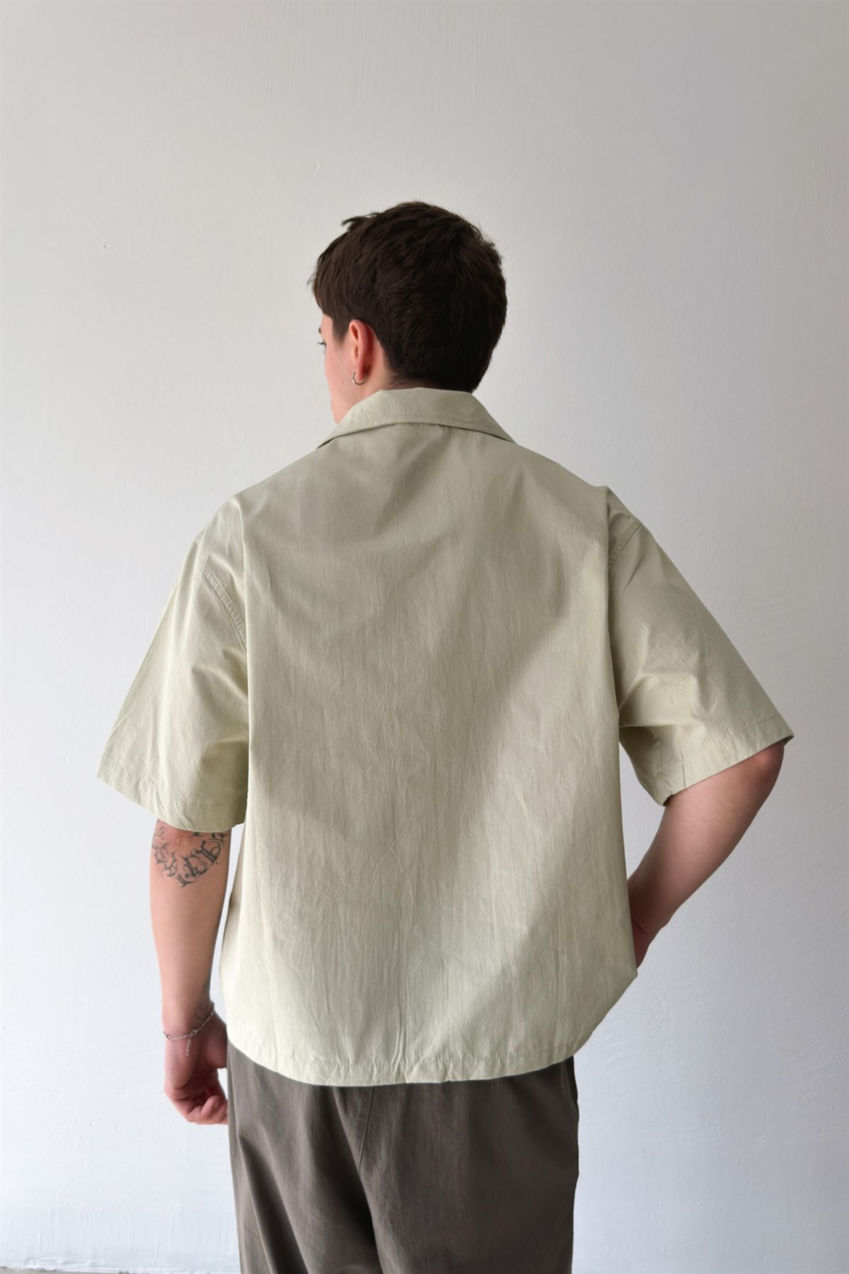 Basic Oversize Haki Poplin Crop Gömlek