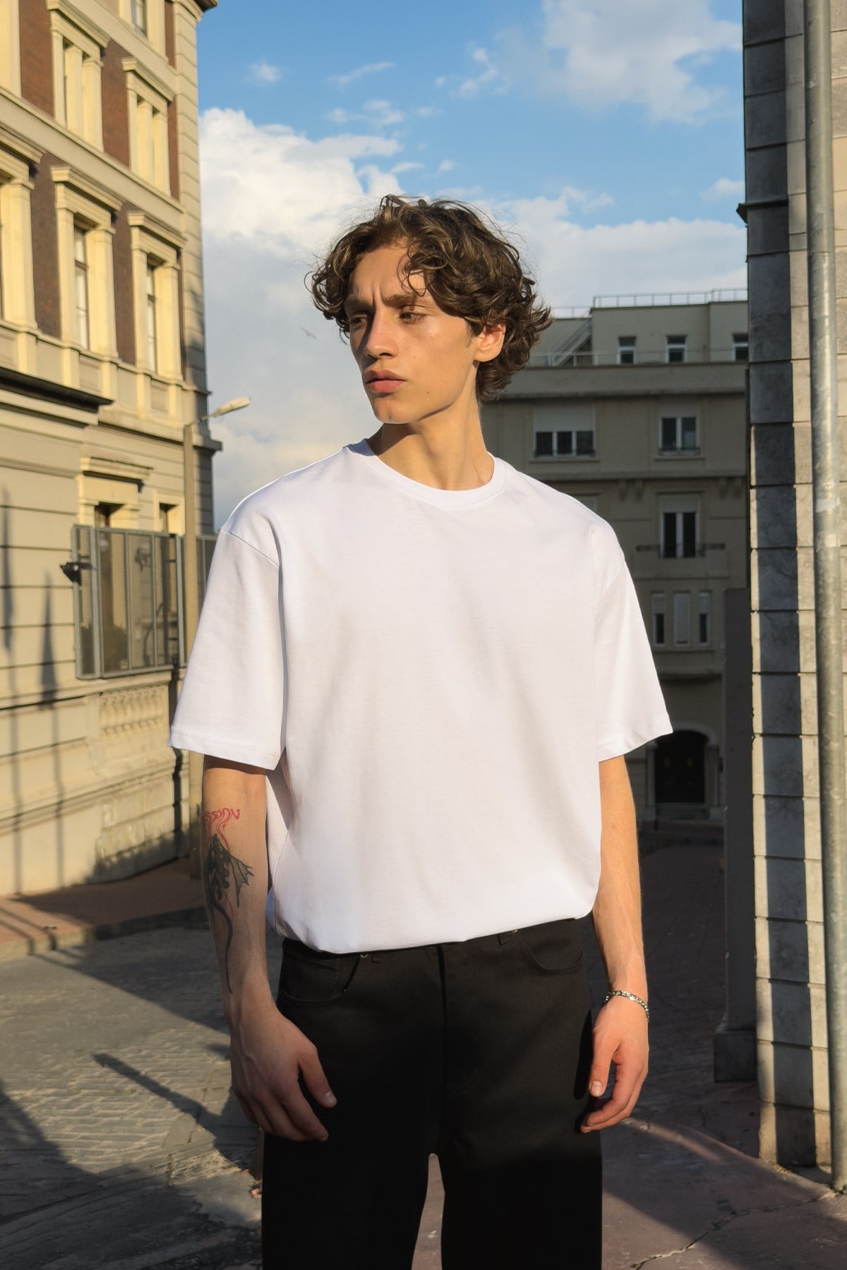 Basic Oversize Fit Beyaz Tişört