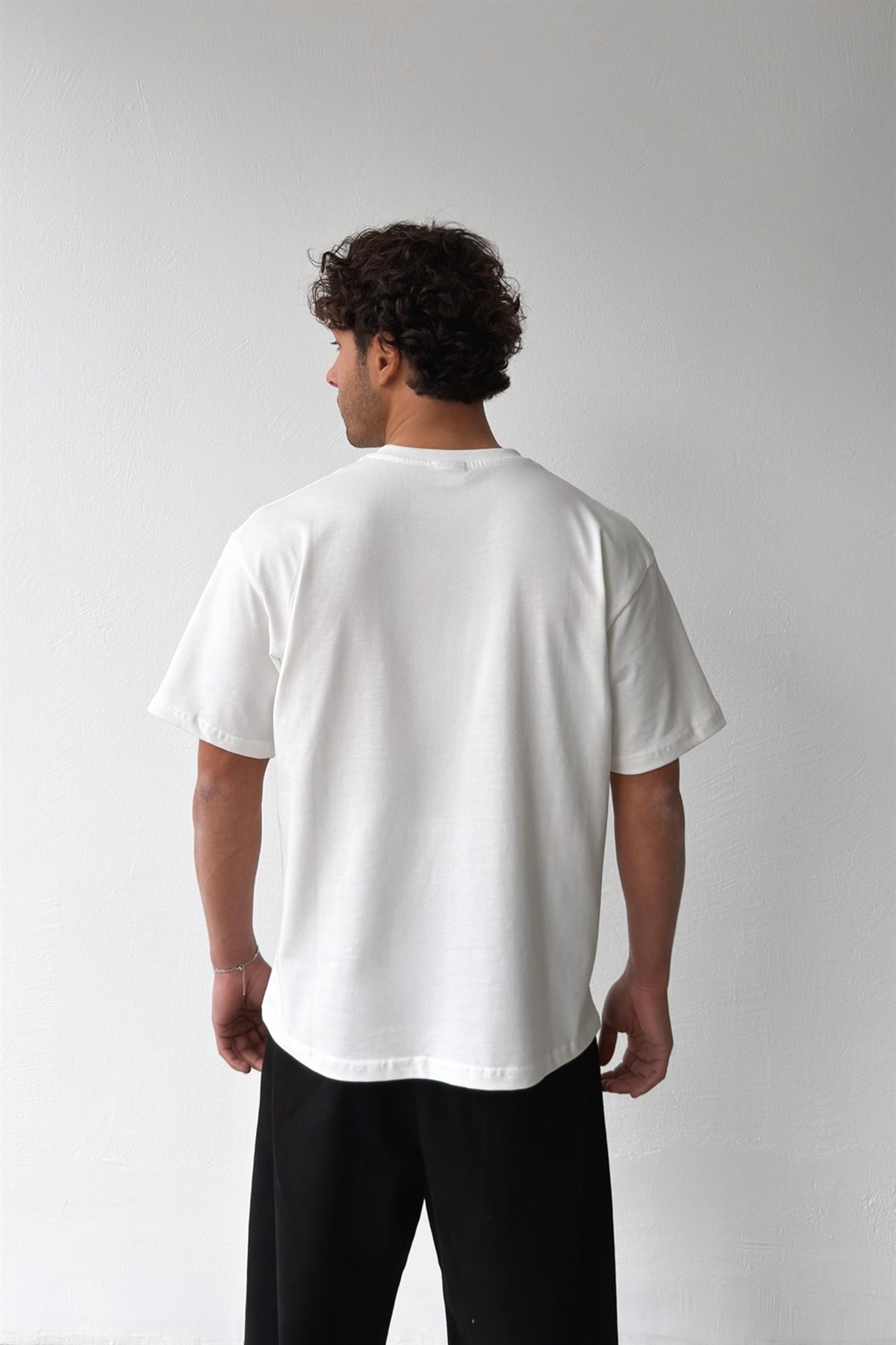 Basic Oversize Fit Ekru Tişört