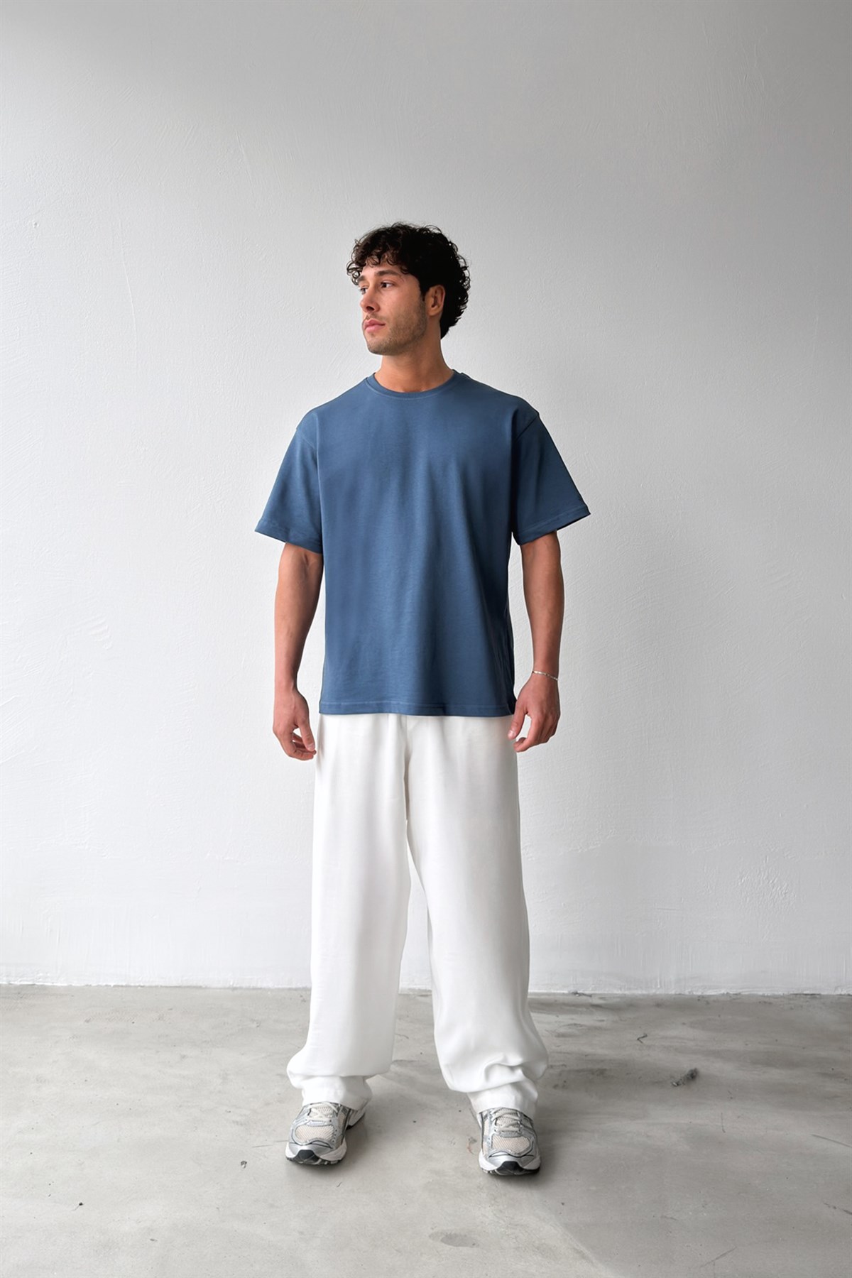 Basic Oversize Fit İndigo Tişört