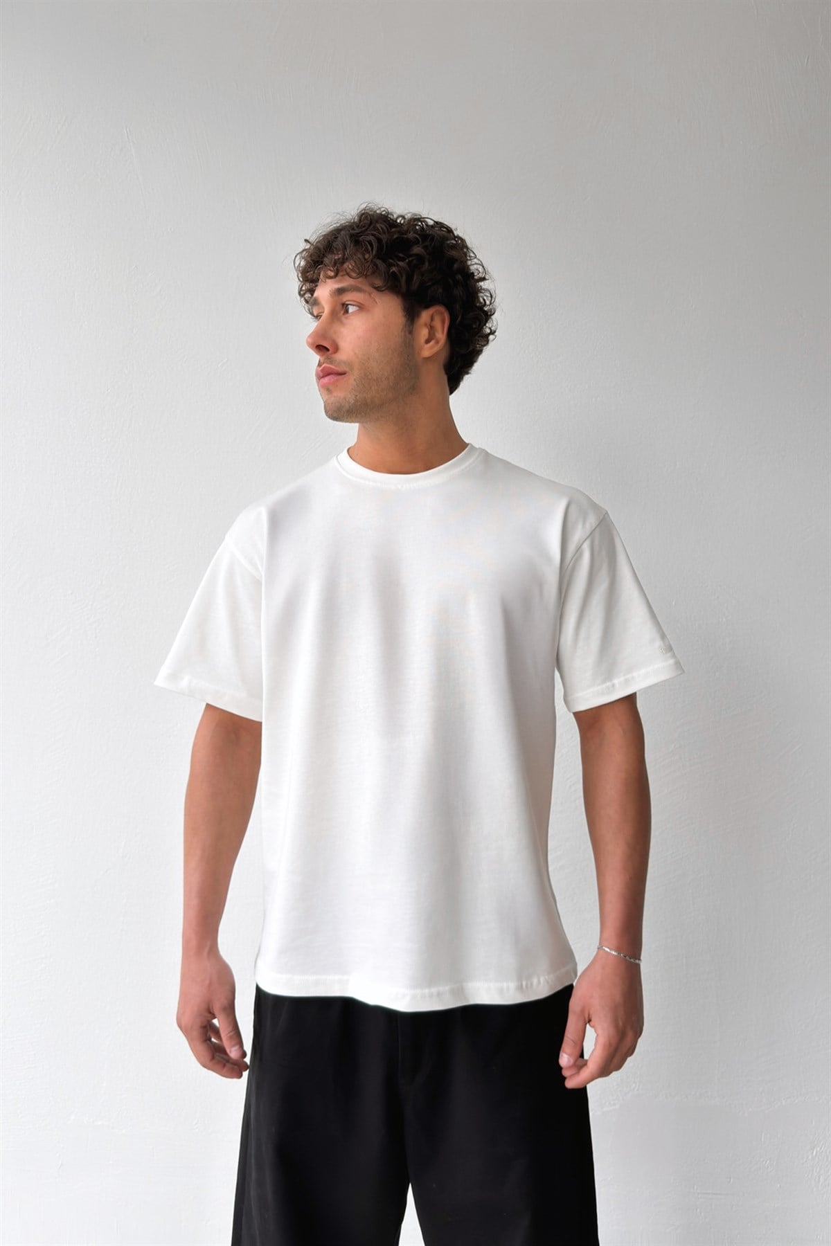 Basic Oversize Fit Ekru Tişört