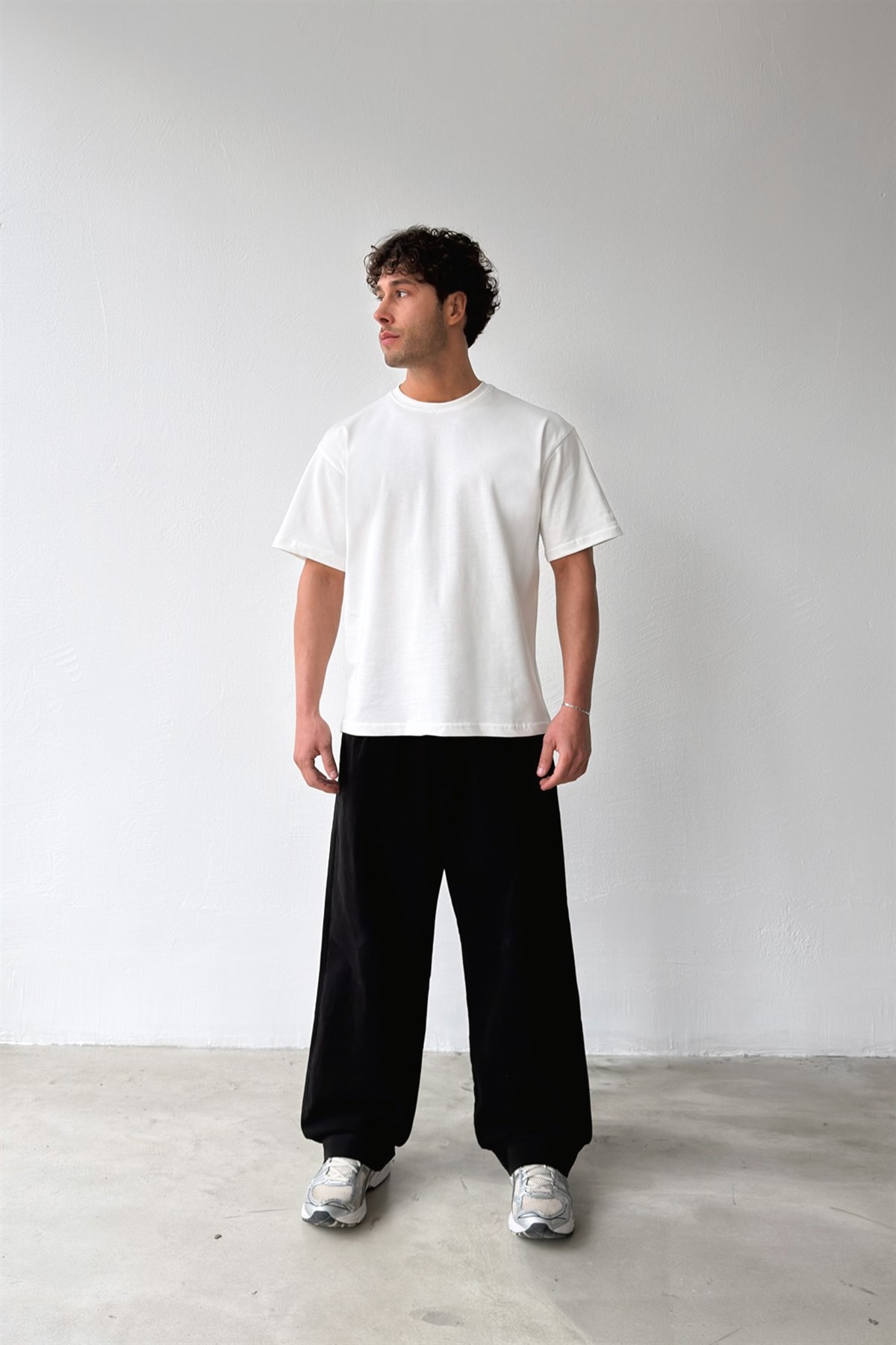 Basic Oversize Fit Ekru Tişört