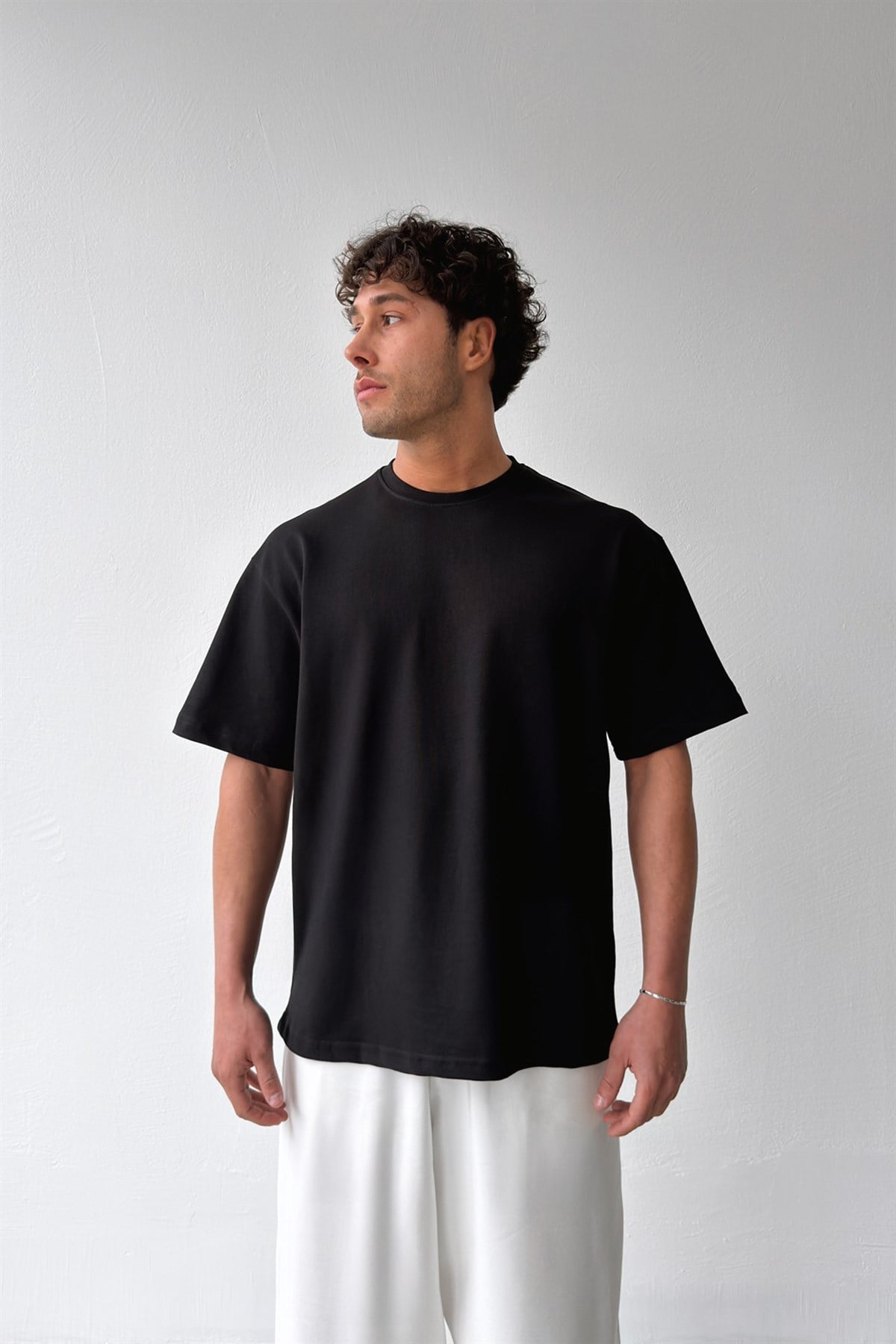 Basic Oversize Fit Siyah Tişört