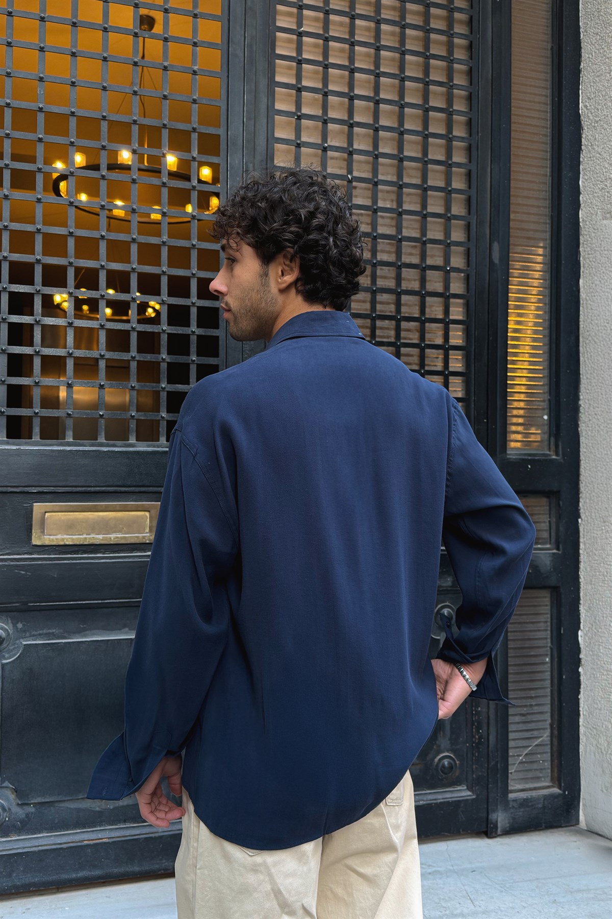 Basic Tensel Kumaş Lacivert Oversize Gömlek