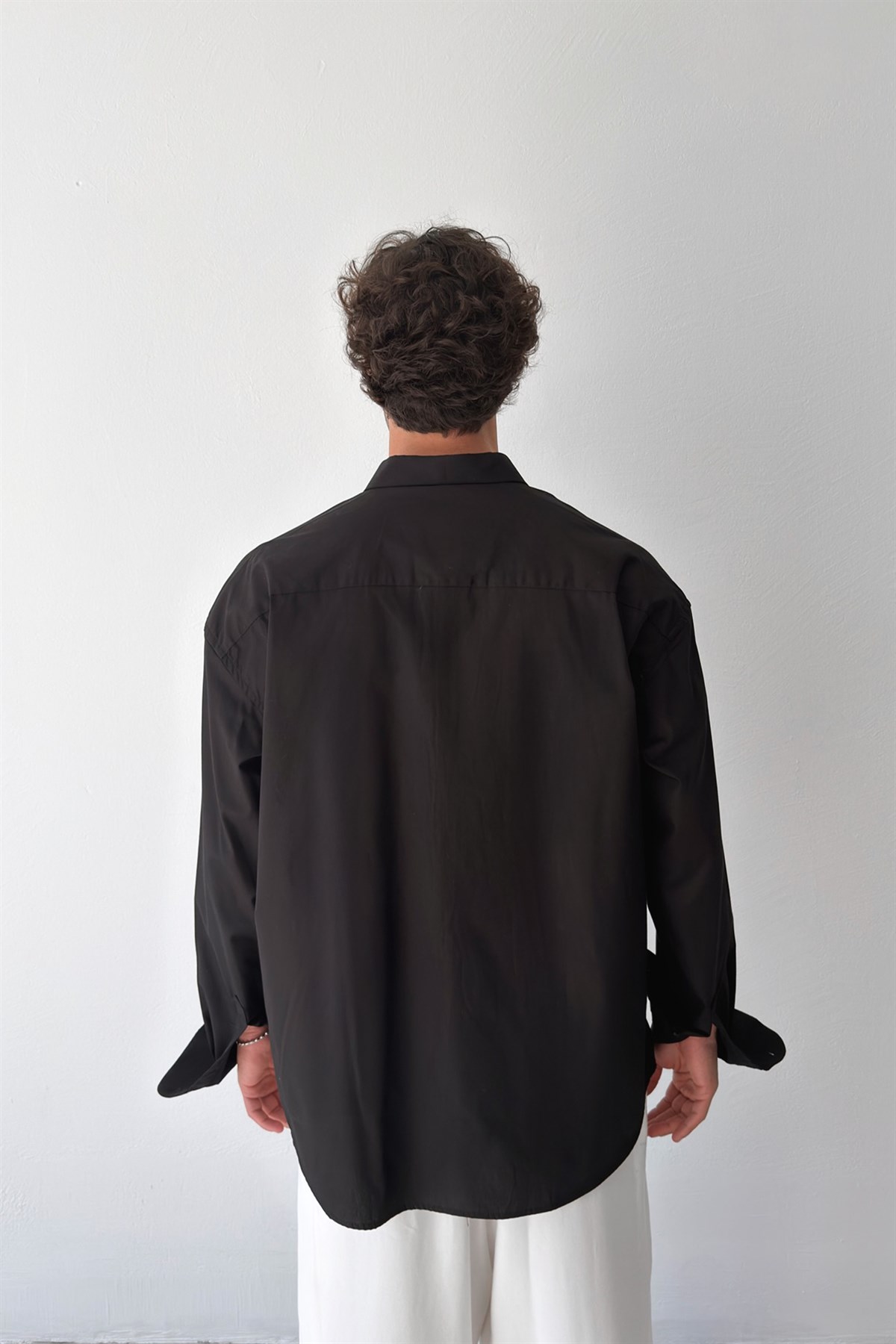 Basic Siyah Poplin Oversize Gömlek