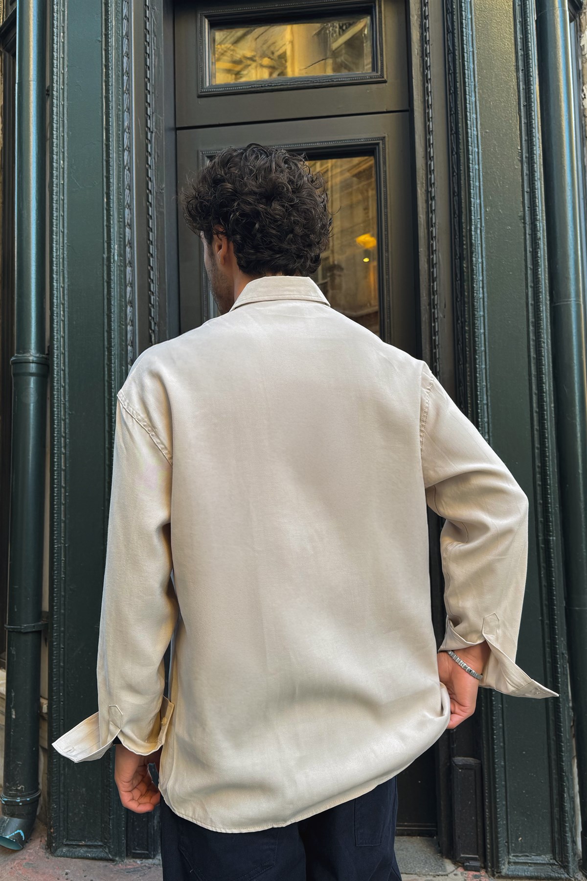 Basic Tensel Kumaş Bej Oversize Gömlek