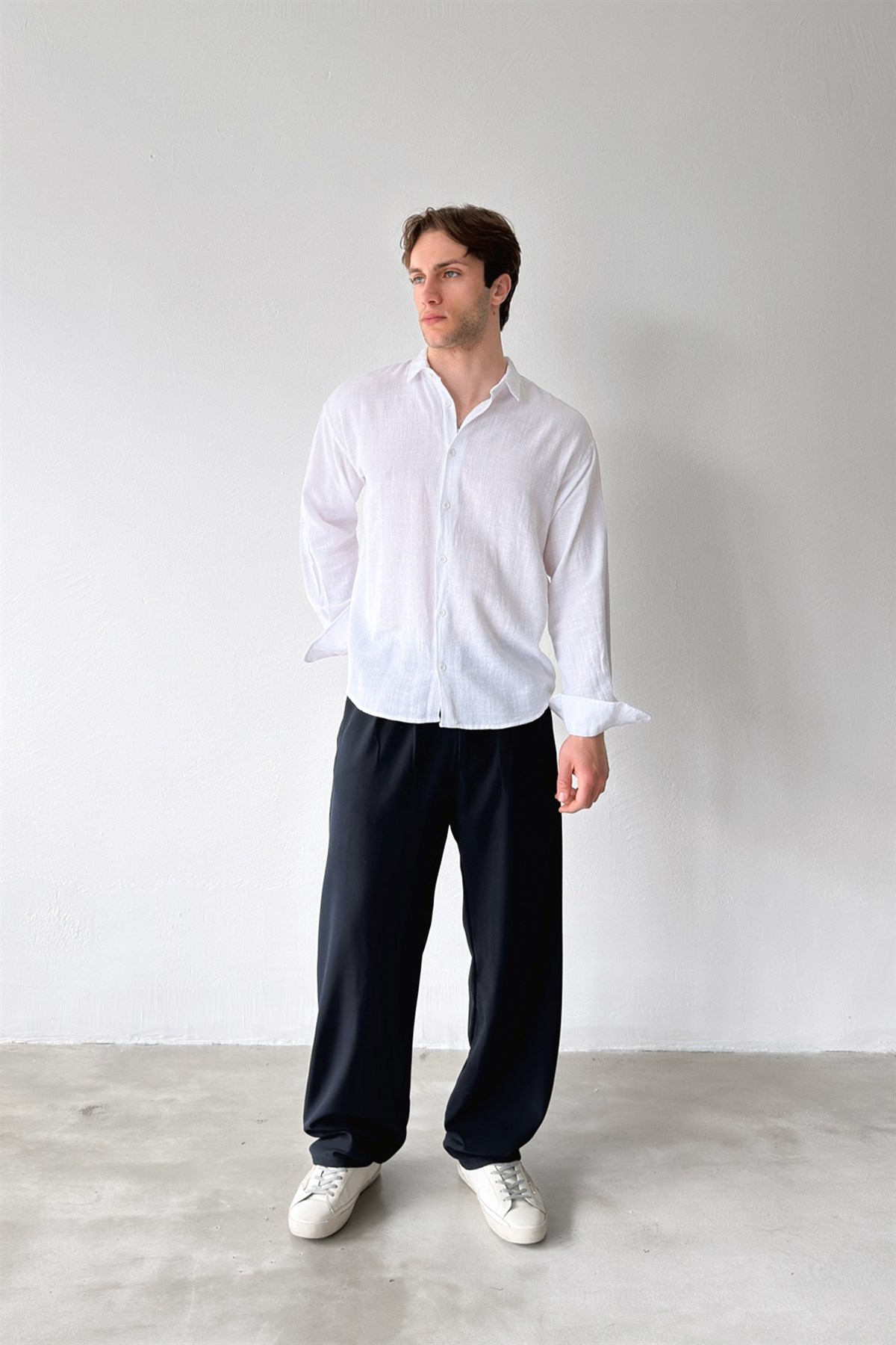 Basic Oversize Beyaz Ham Keten Gömlek