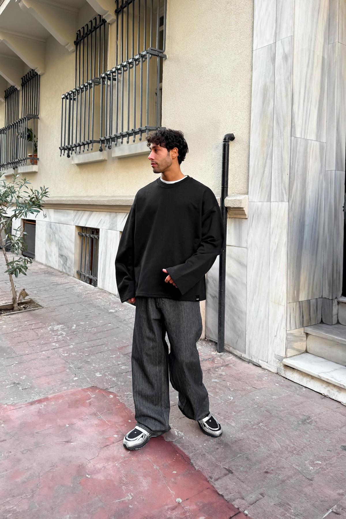 Basic Oversize Sweatshirt Siyah