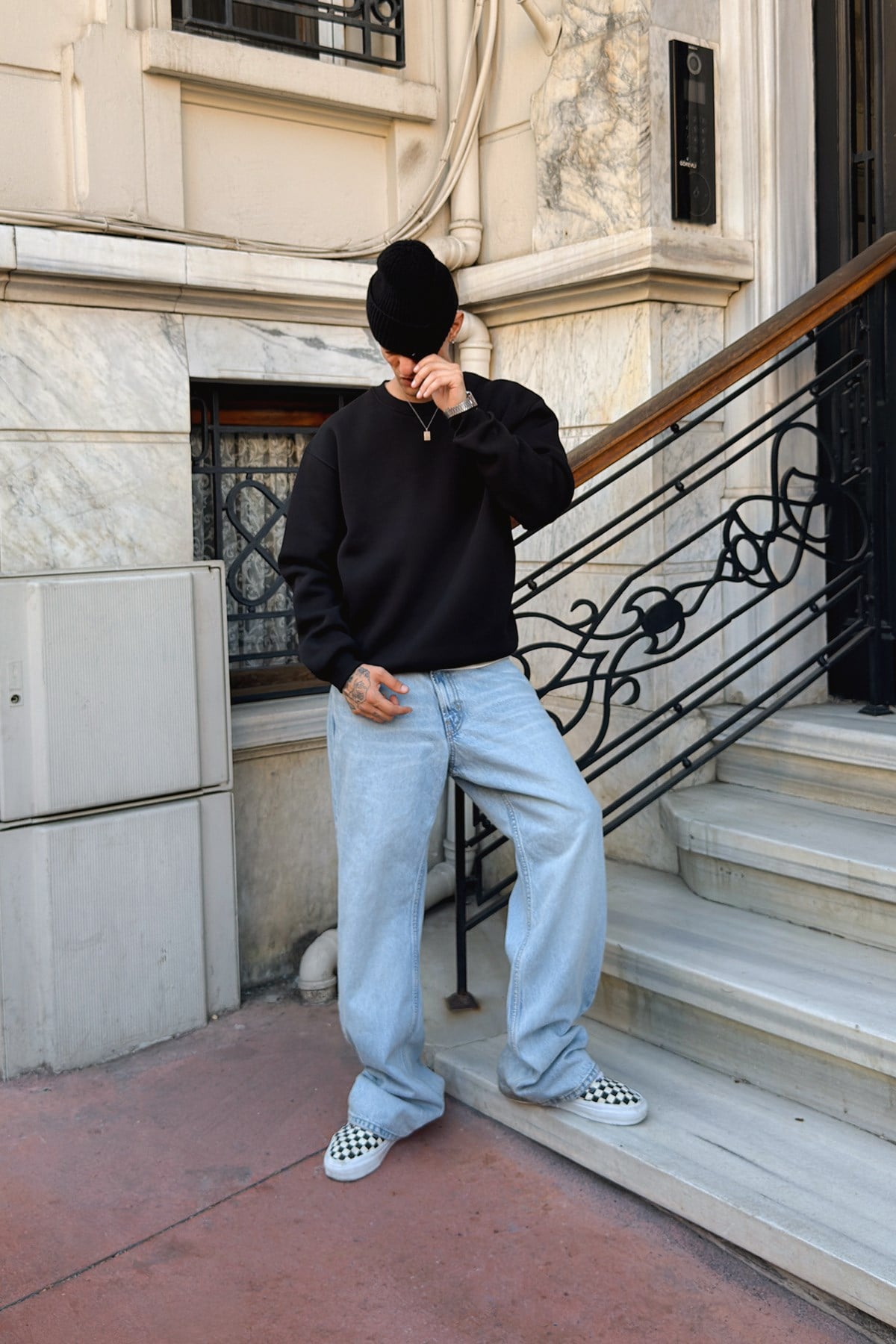 Puffer Black Boxy Fit Sweat