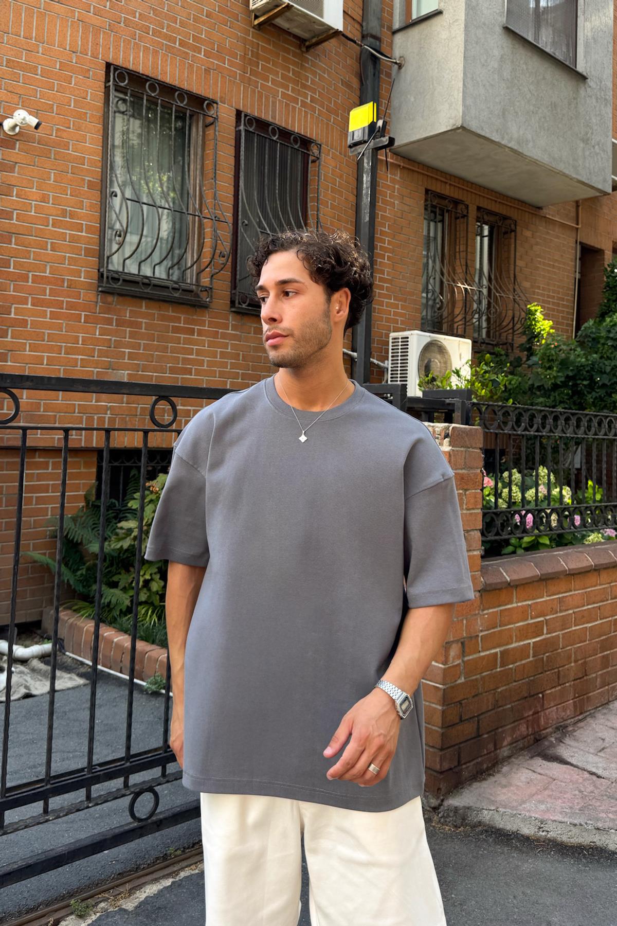 Basic Füme Oversize Tişört