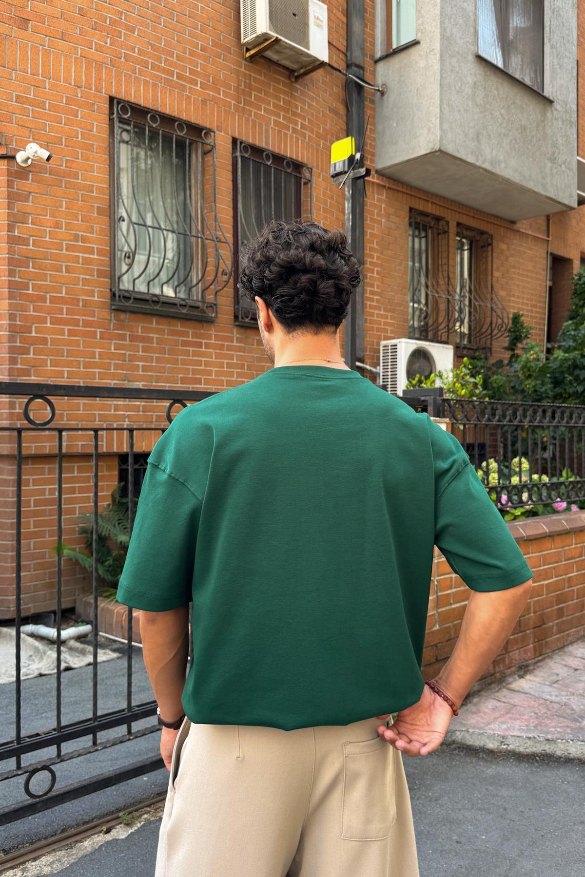Basic Yeşil Oversize Tişört