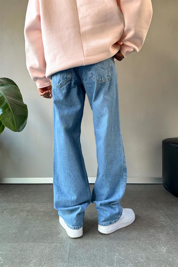 Basic Mavi Regular Jean