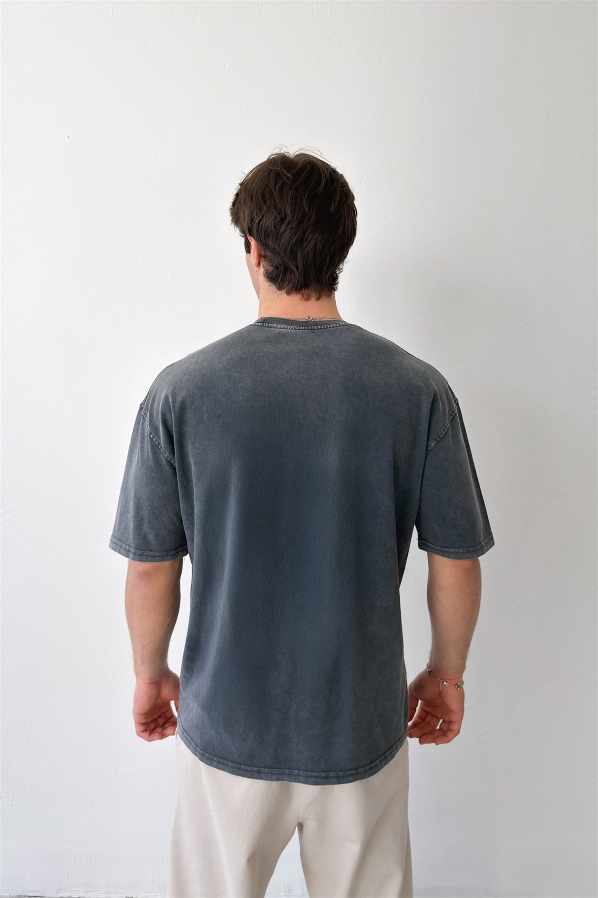 Basic Yıkamalı Acid Wash Tişört