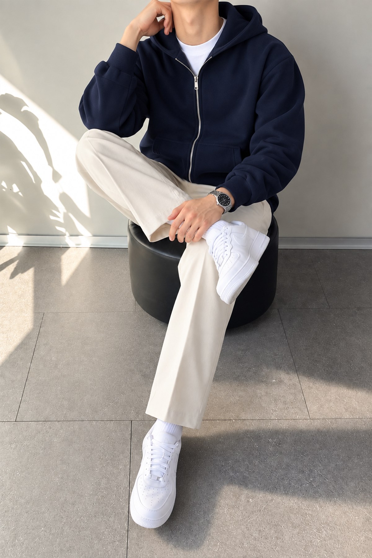 Basic Zip Hoodie