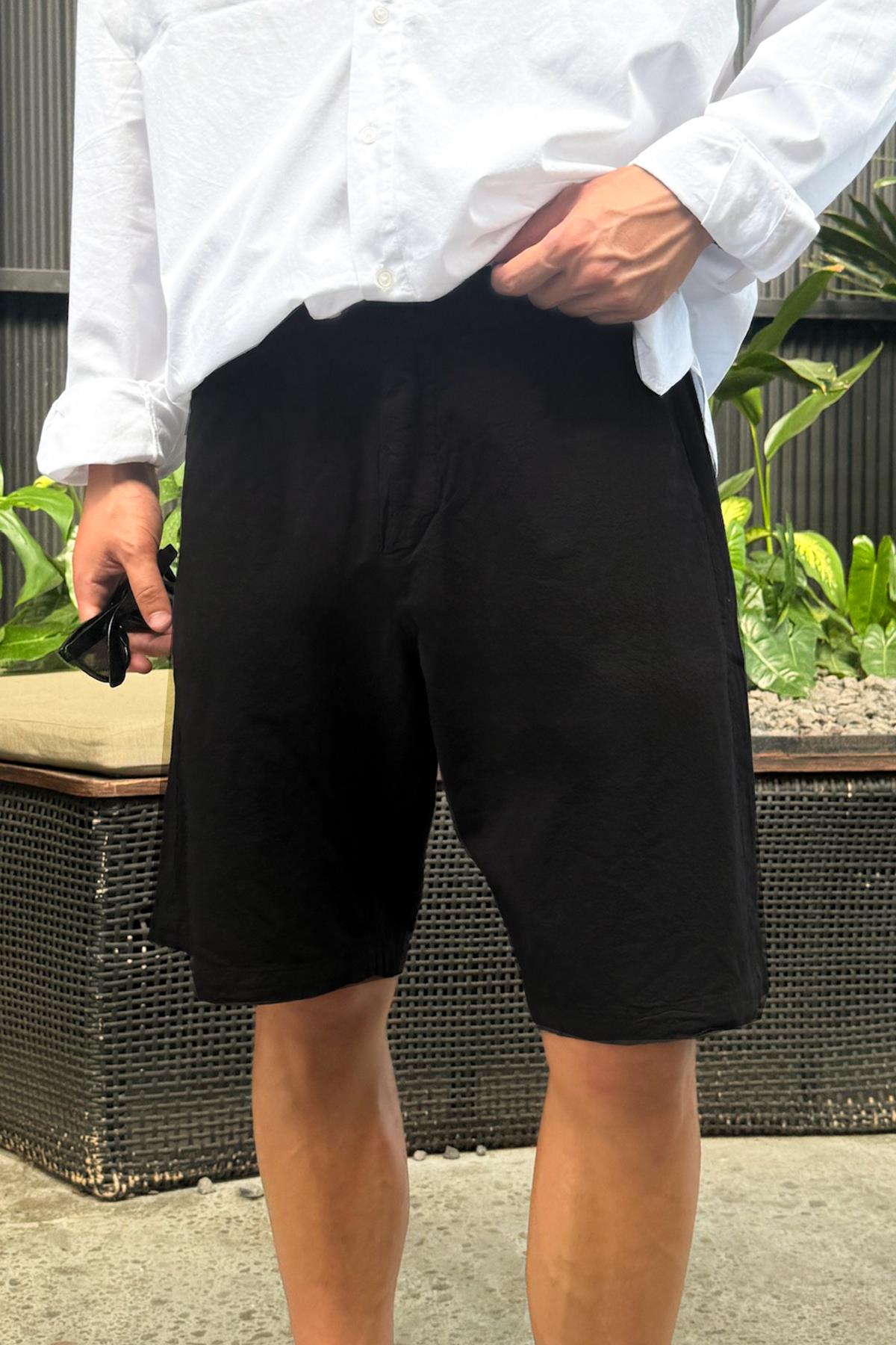 Bel Bağcıklı Keten Şort Siyah