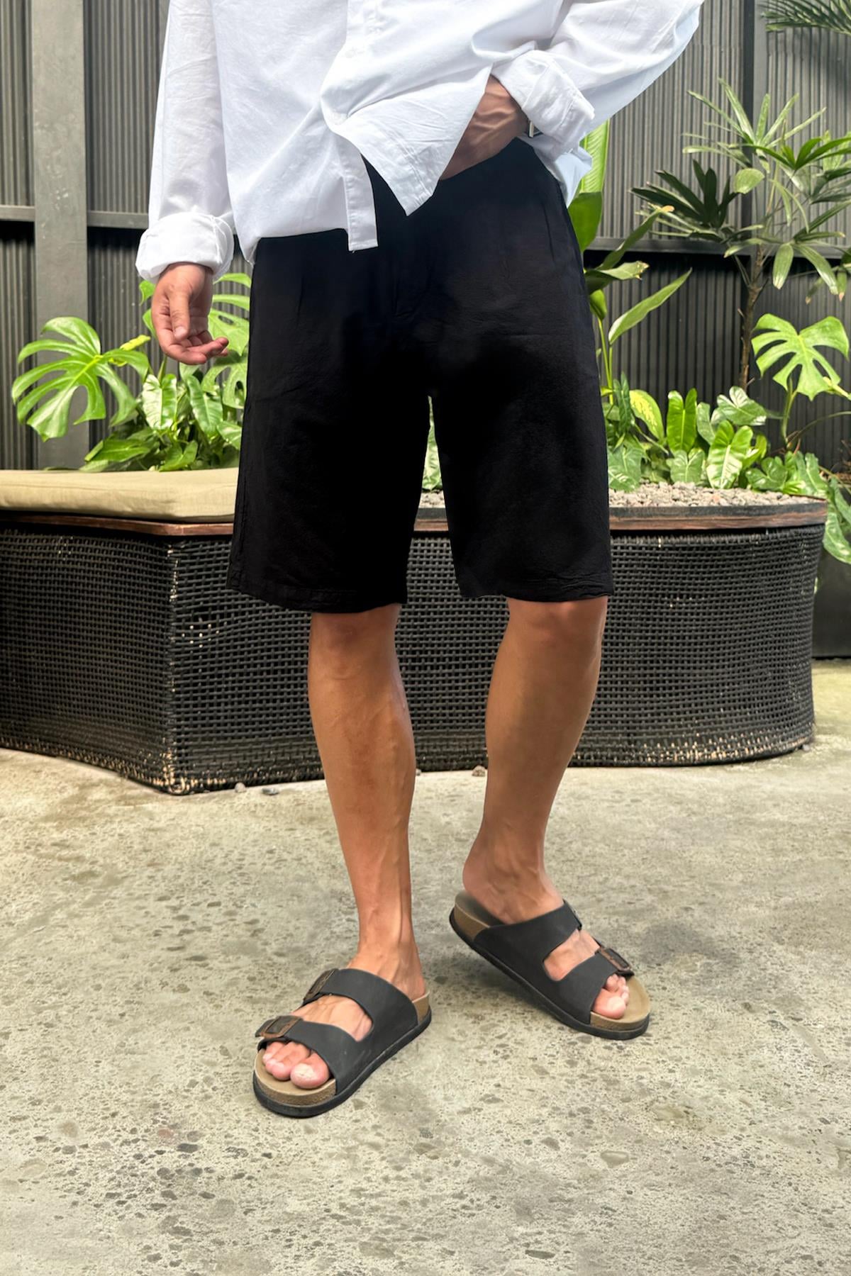 Bel Bağcıklı Keten Şort Siyah