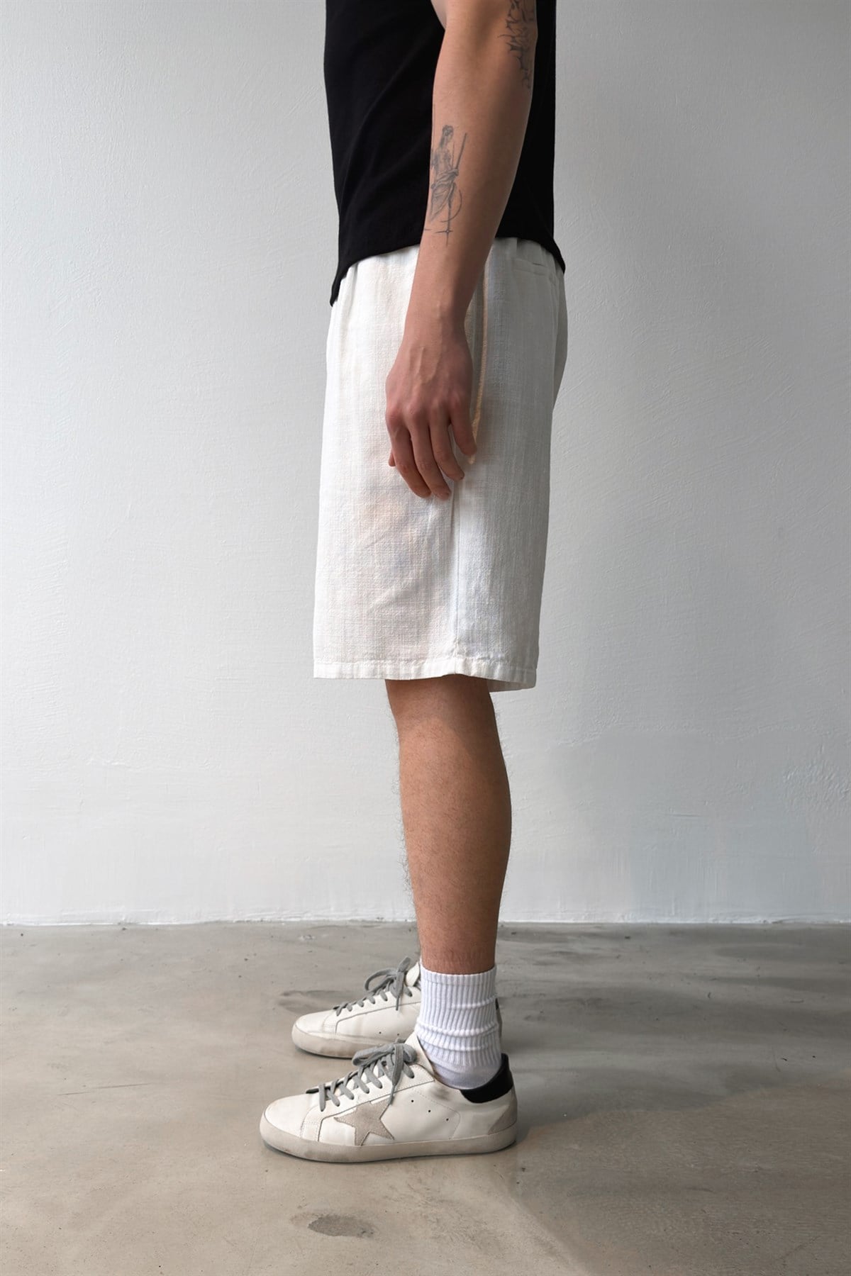 Bel Bağcıklı Keten Şort