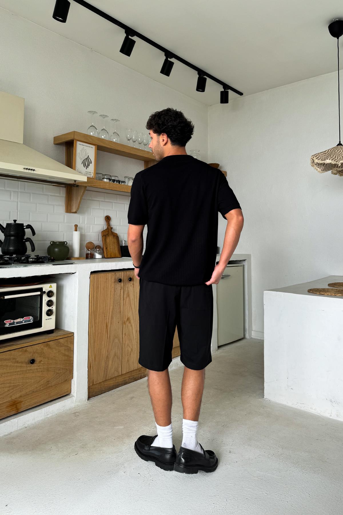 Bel Lastikli Kumaş Şort Siyah