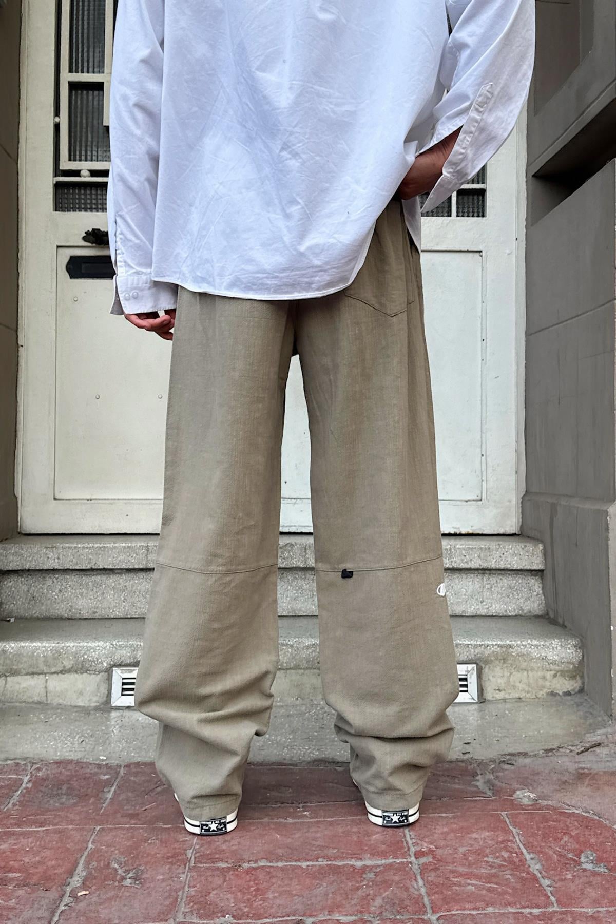 Bel Lastikli Nakış Detay Pantolon Haki