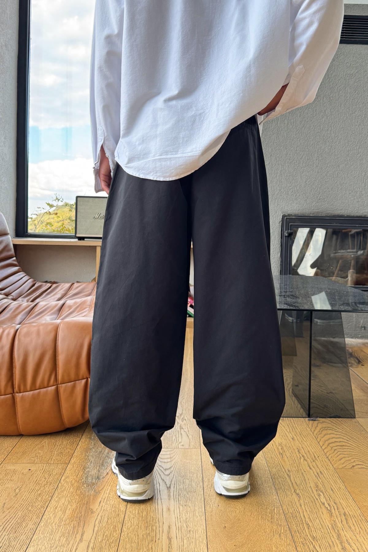 Bel Lastikli Pantolon Siyah