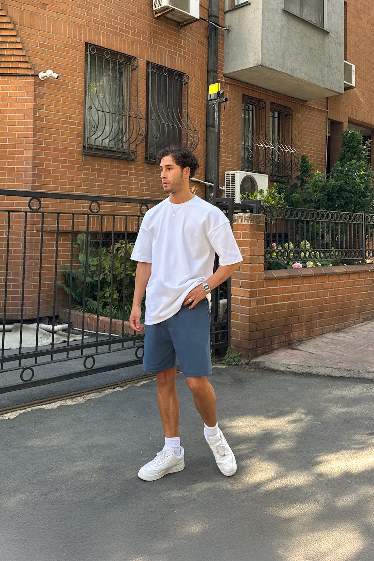 Bel Lastikli İndigo Şort