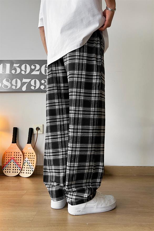 Beli Lastikli Ekoseli Siyah Pijama