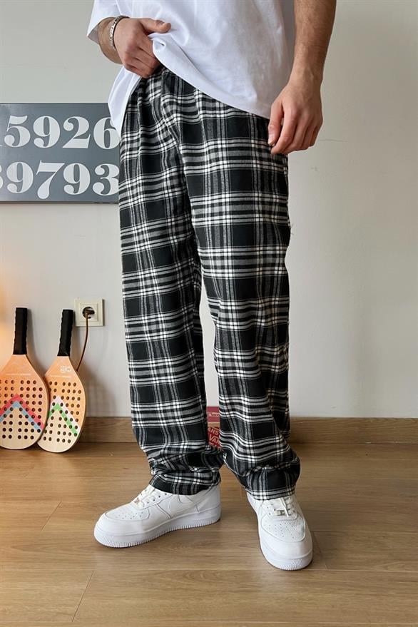 Beli Lastikli Ekoseli Siyah Pijama