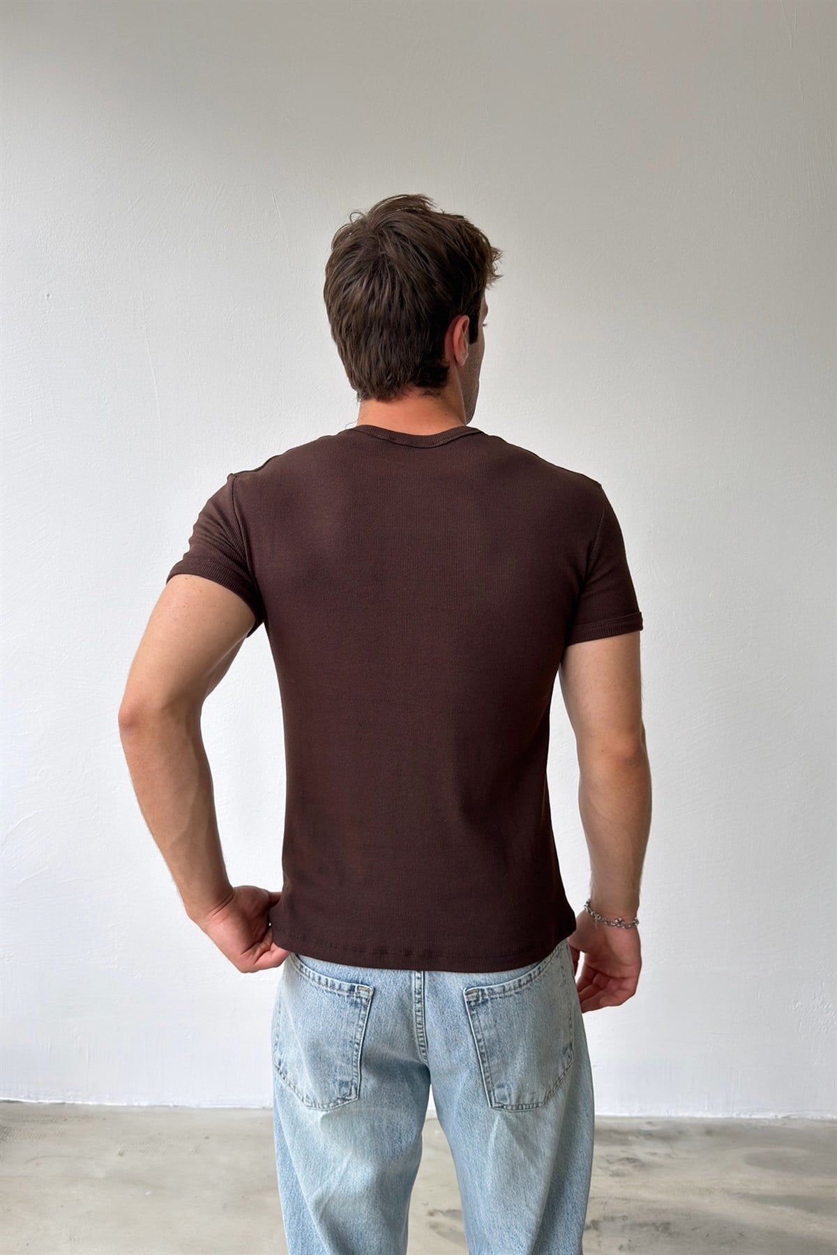 Bisiklet Yaka Fitilli Tişört