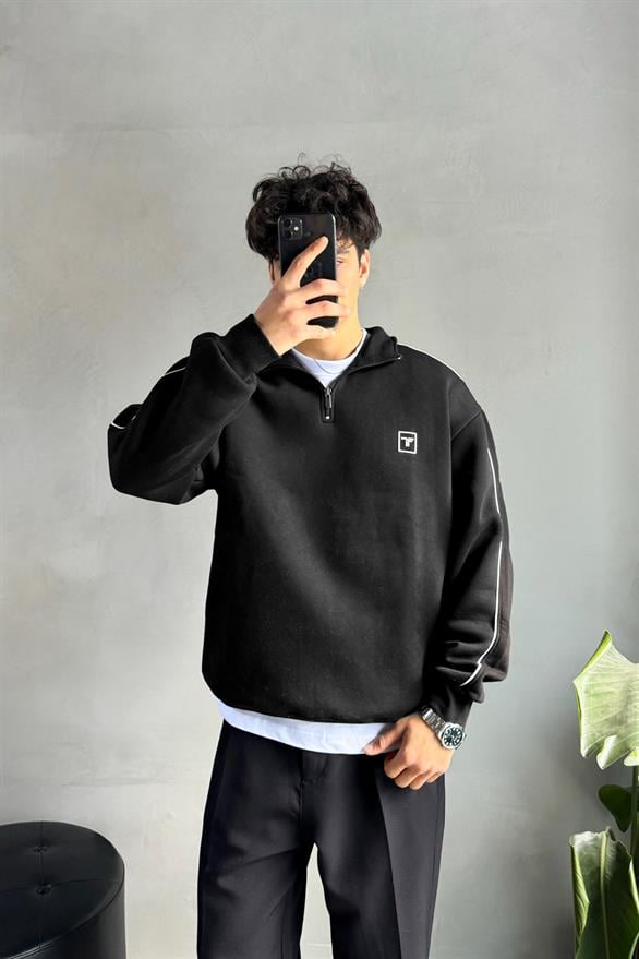 Biyeli Fermuarlı Polo Yaka Siyah Sweatshirt