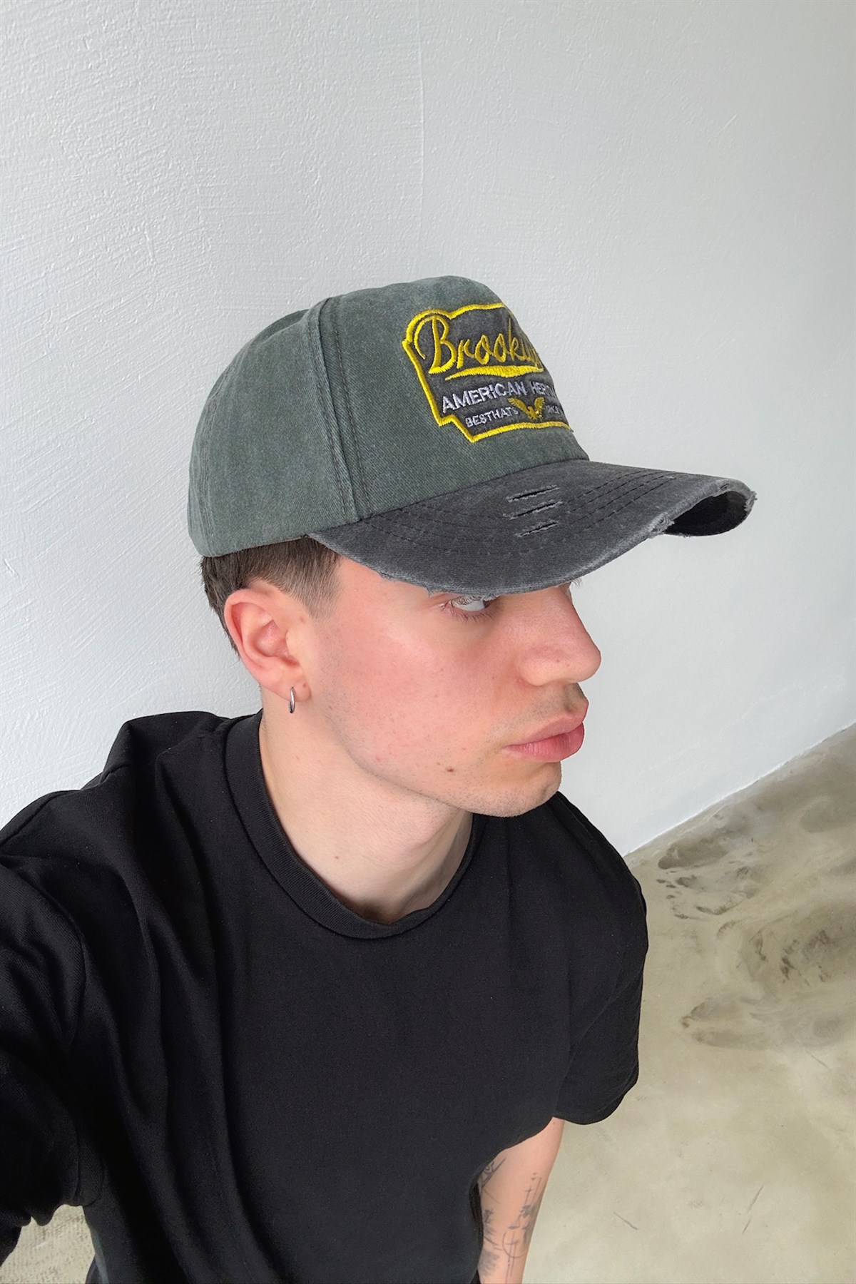 Brooklyn Nakışlı Şapka