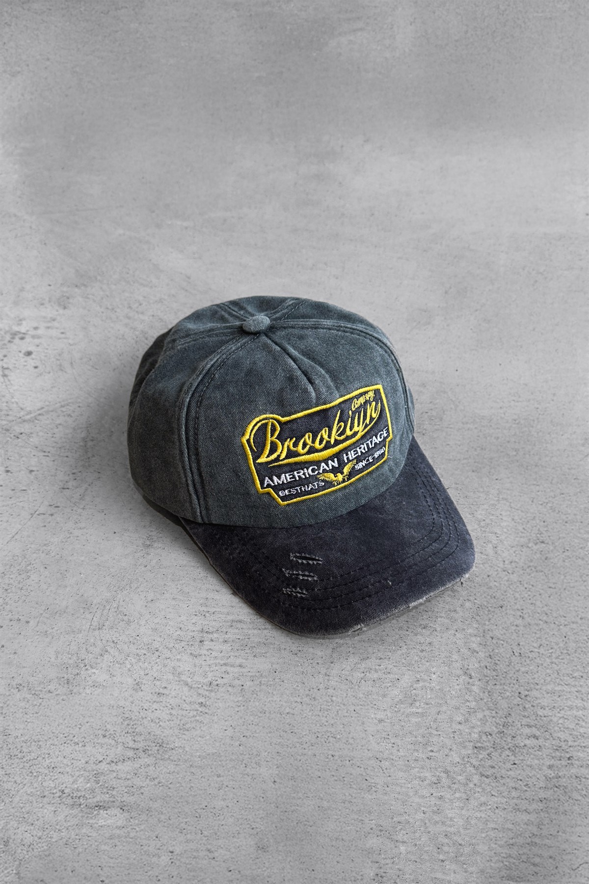 Brooklyn Nakışlı Şapka