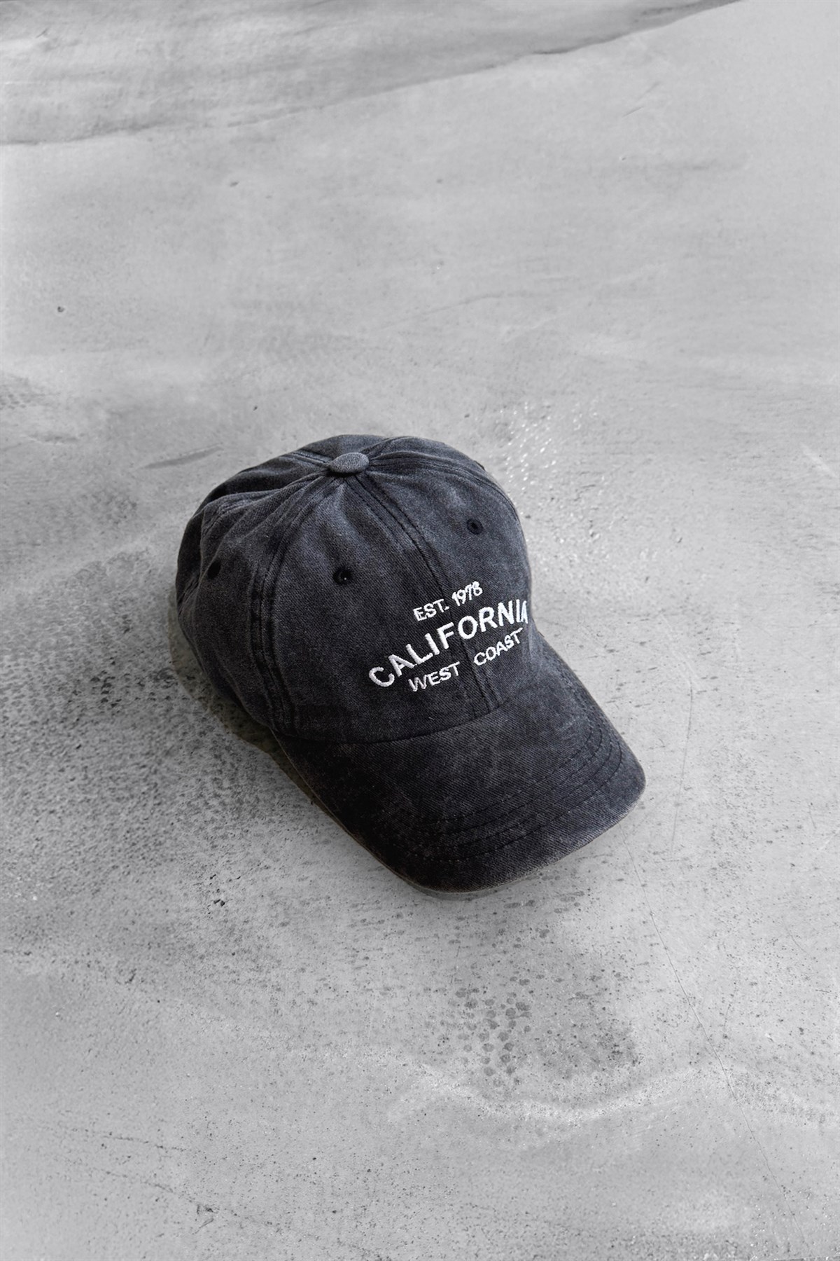 California EST. Nakışlı Şapka