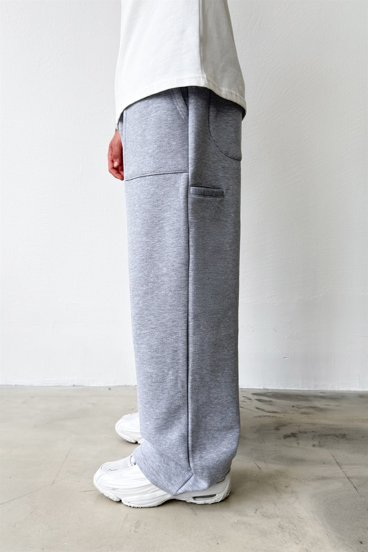 Cep Dikiş Detaylı Baggy Eşofman